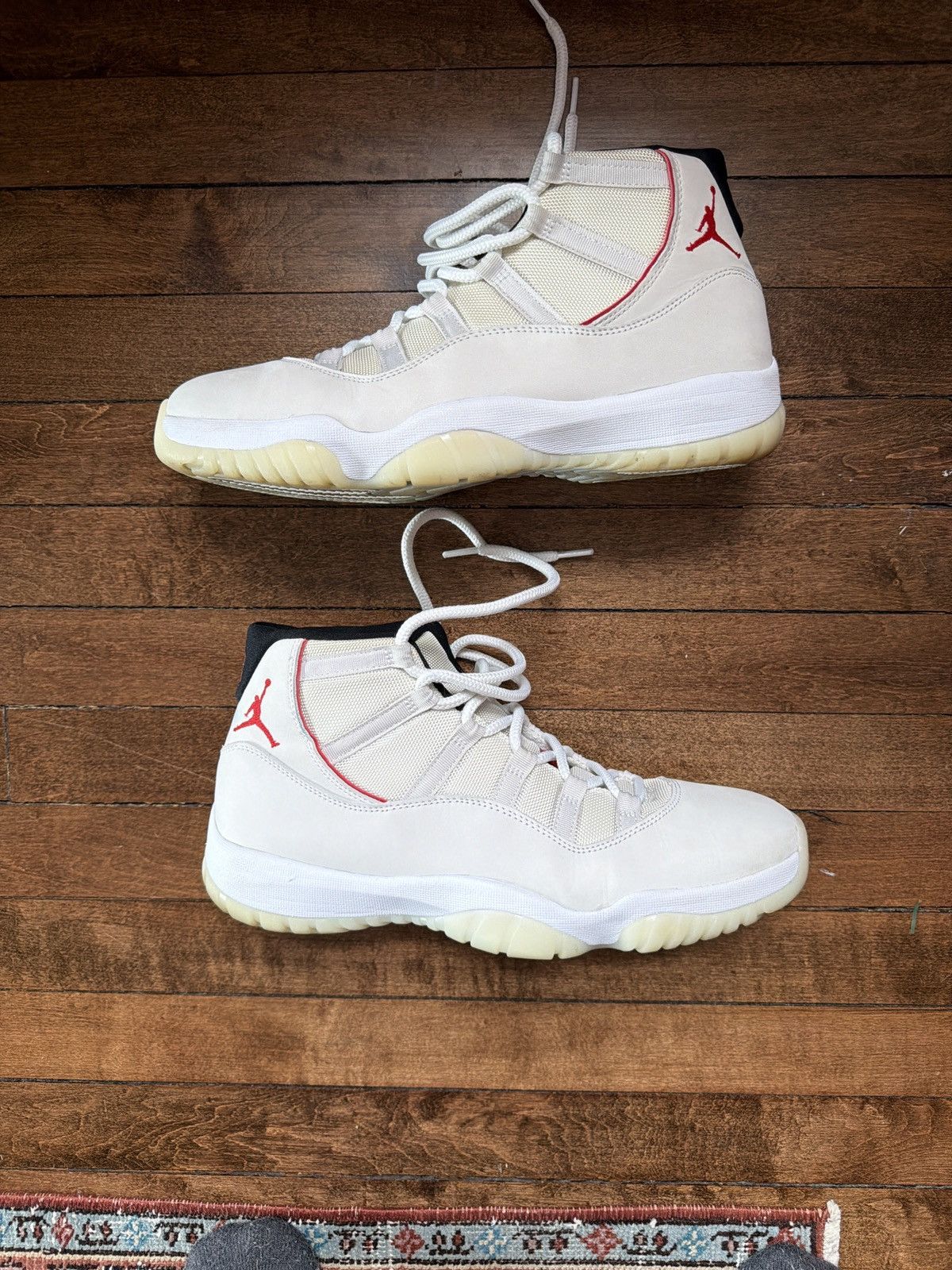 Jordan Brand Air Jordan 11 Retro “Platinum Tint” – Size 12 – Box Size US 12 / EU 45 - 2 Thumbnail