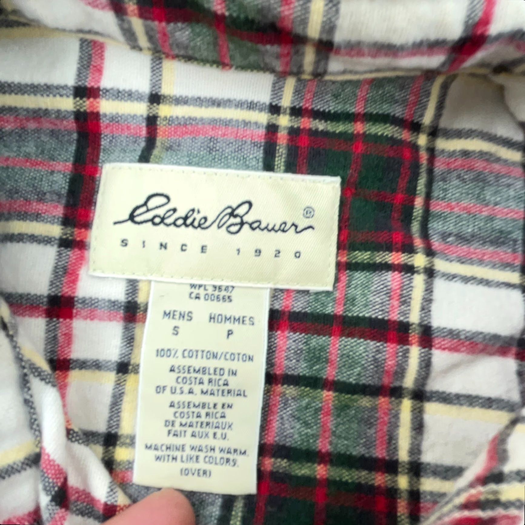 Eddie Bauer VINTAGE Eddie Bauer Flannel Shirt Men Small White Red Plaid Button Up Camp Hiking Adult Size US S / EU 44-46 / 1 - 4 Thumbnail