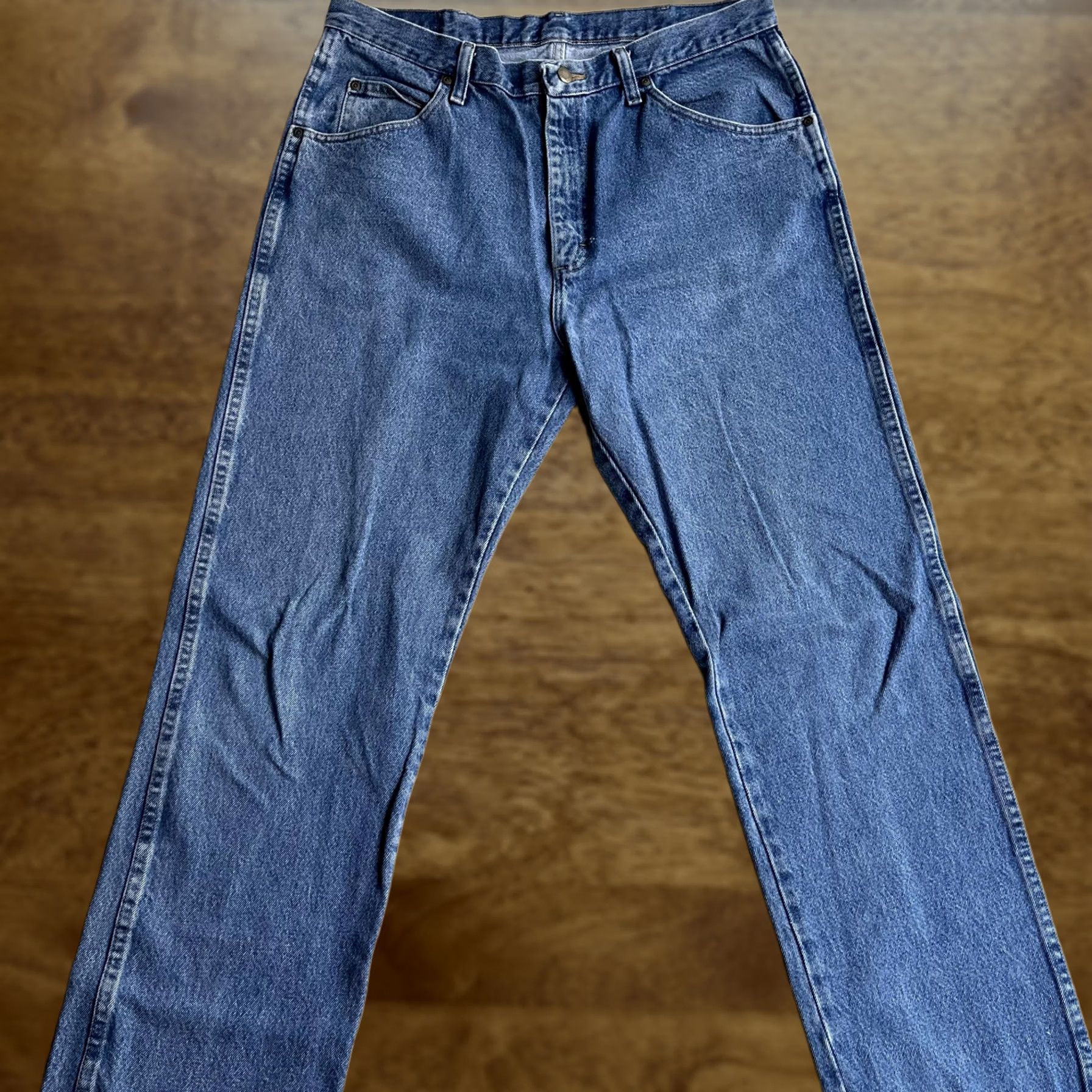 Wrangler Wrangler Jeans Mens 36 Blue Regular Fit 36x33 Wash Denim Straight Leg Casual Size US 36 / EU 52 - 1 Thumbnail