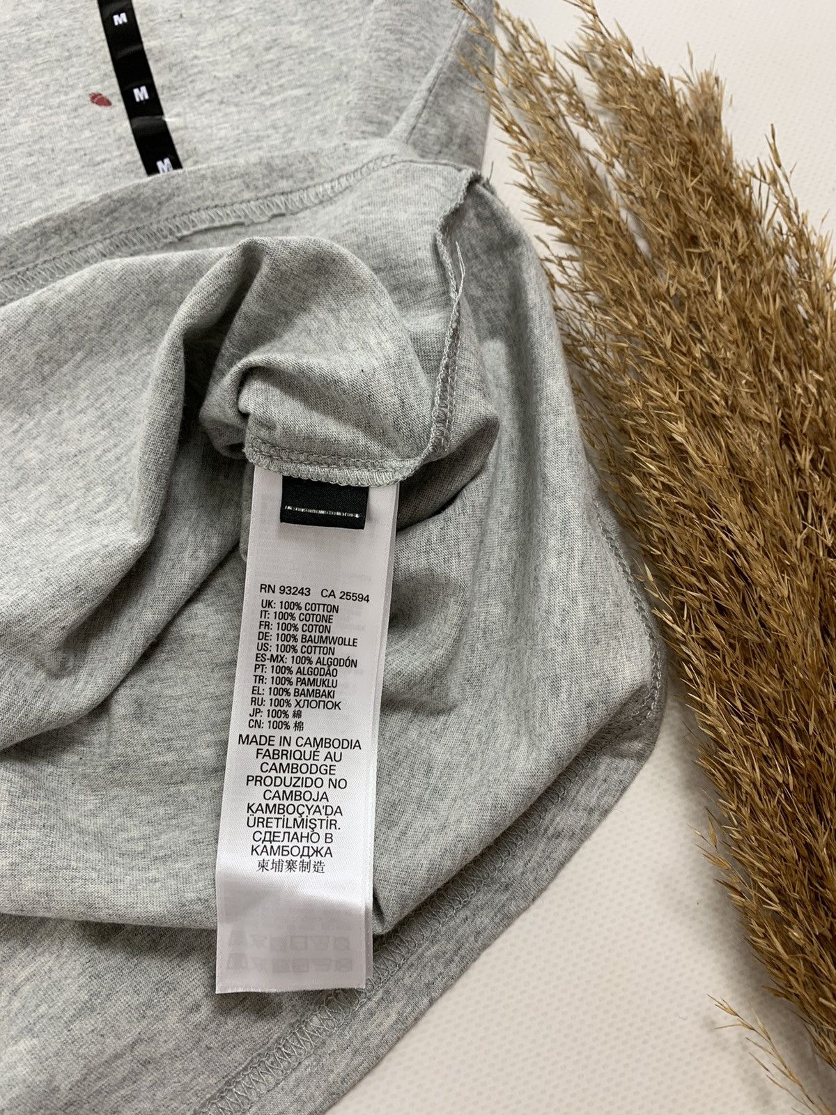 Designer × Diesel New Diesel Monogram Hand Logo T-Shirt Size M / US 6-8 / IT 42-44 - 10 Thumbnail