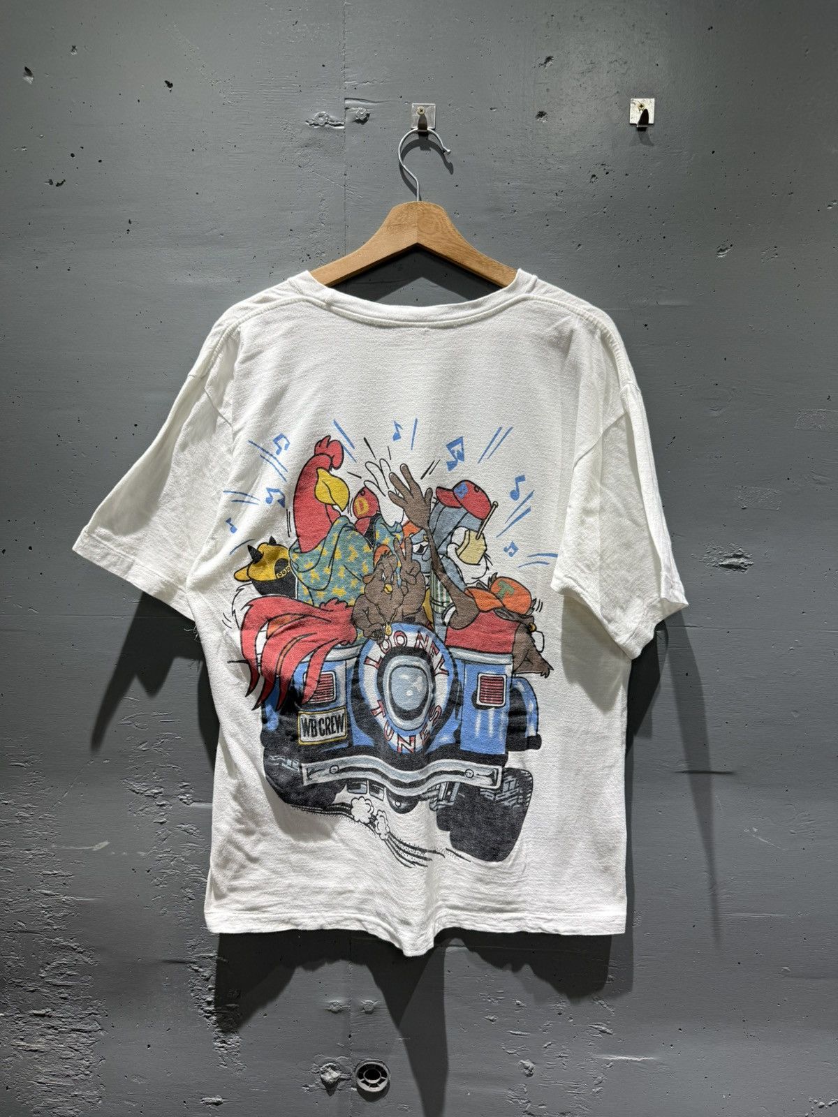 Vintage Looney tunes vintage 90s jeep drive bugs taz hiphop Size US XL / EU 56 / 4 - 2 Thumbnail