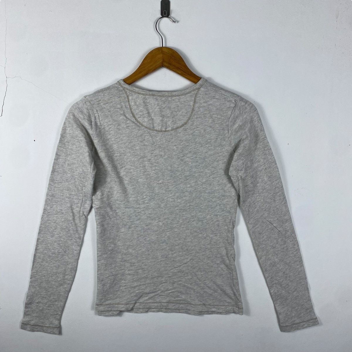 Avirex AVIREX Us Airforces In Europe Women Longsleeve Tops Tee Size S / US 4 / IT 40 - 4 Thumbnail