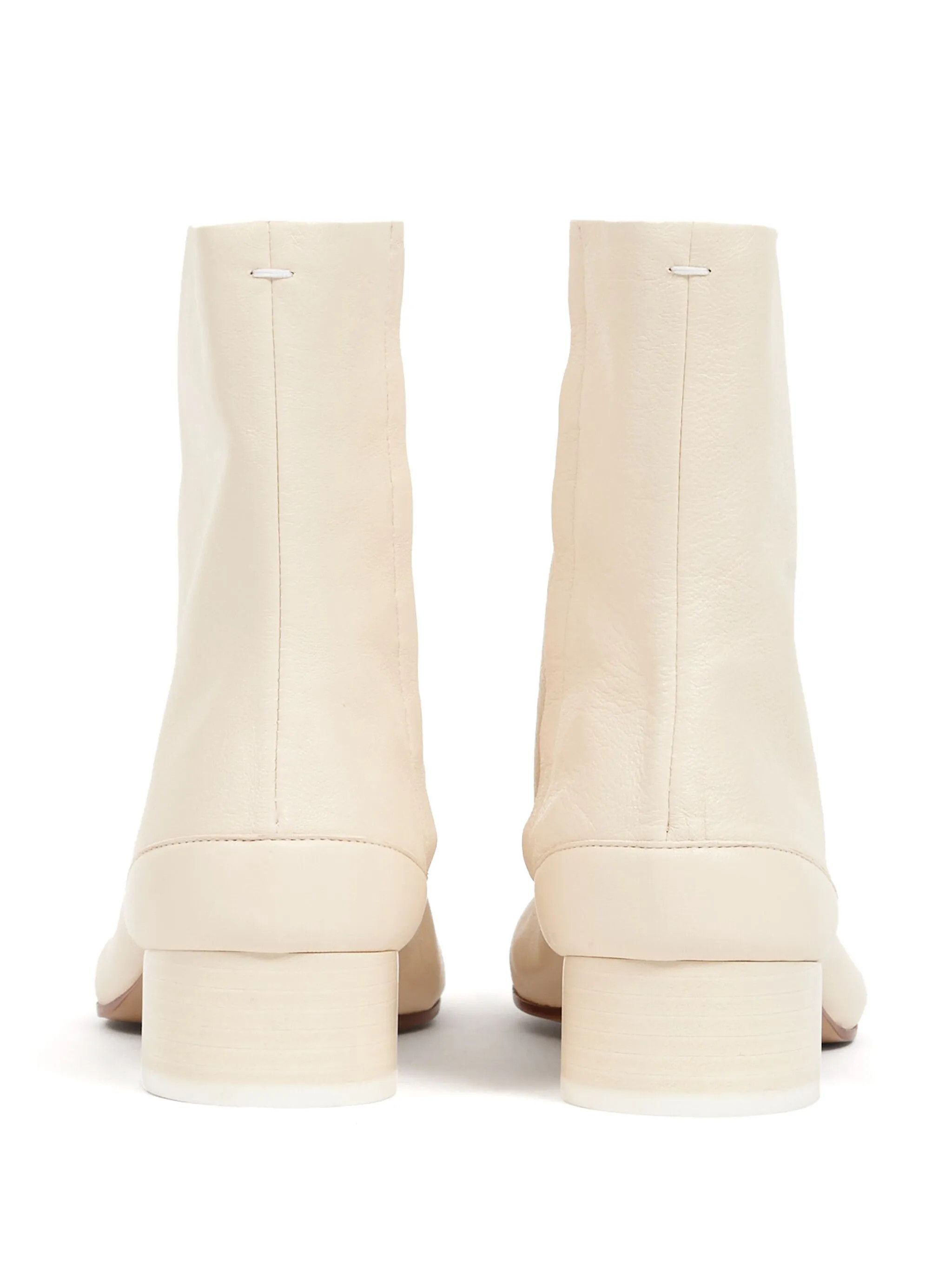 Maison Margiela oc11z1225 Tabi 30mm Leather Ankle Boots in White Size US 8 / IT 38 - 3 Thumbnail