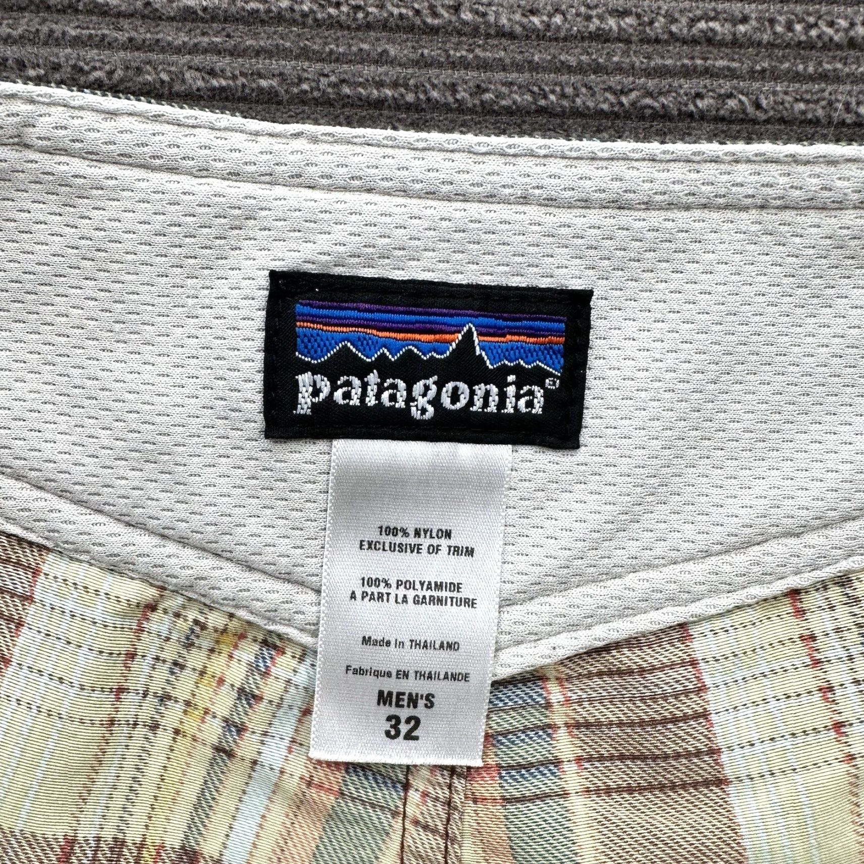 Patagonia Patagonia Shorts Men 32 Nylon Brown Plaid Beach Casual Size US 32 / EU 48 - 3 Thumbnail