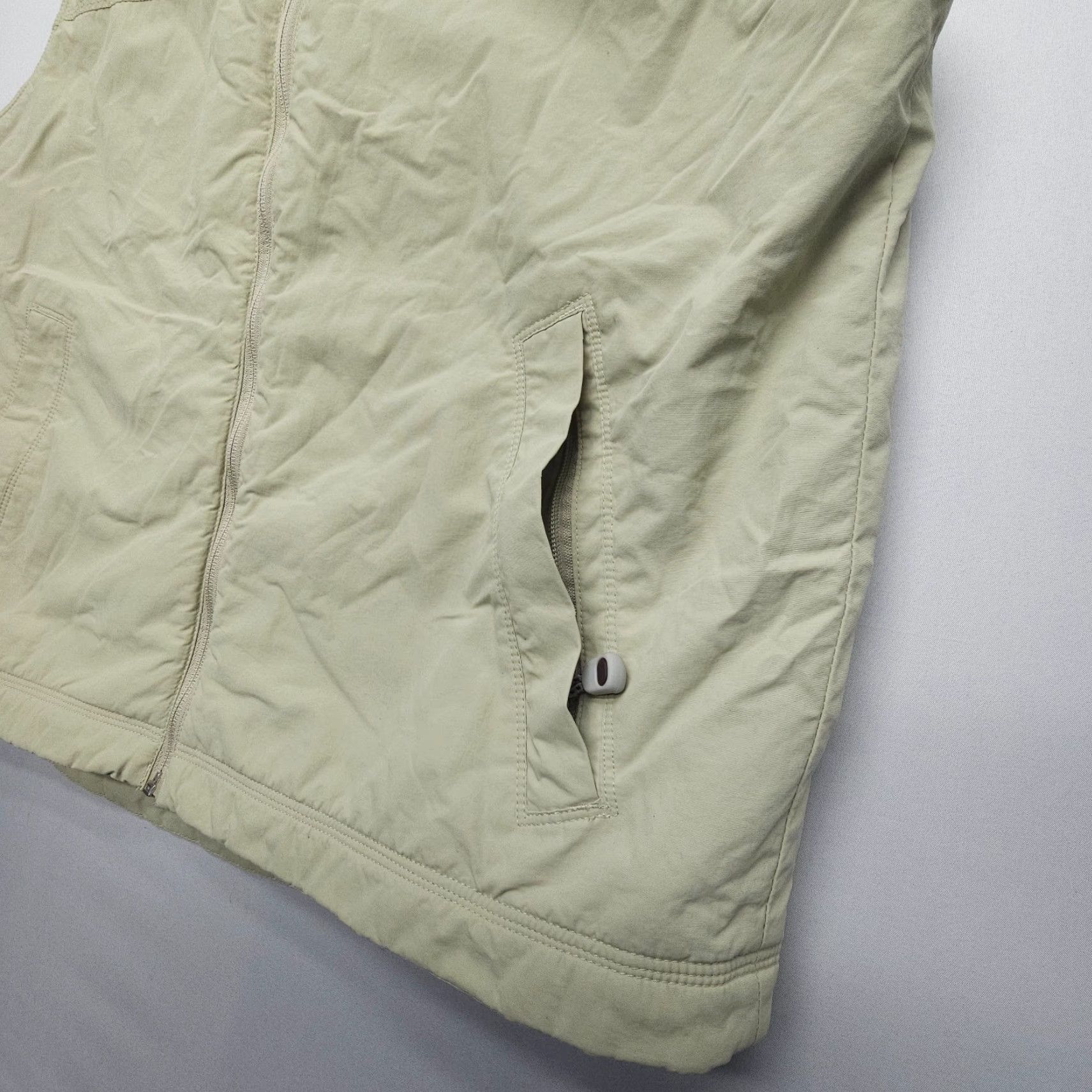 Vintage LL Bean Fleece Lined Winter Vest Mens Large Khaki Outdoor Travel Work Vest L.L. Bean Beige Regular Logo Mid-Length Zip Lined Solid Outdoor Vest Mens Size US L / EU 52-54 / 3 - 3 Thumbnail
