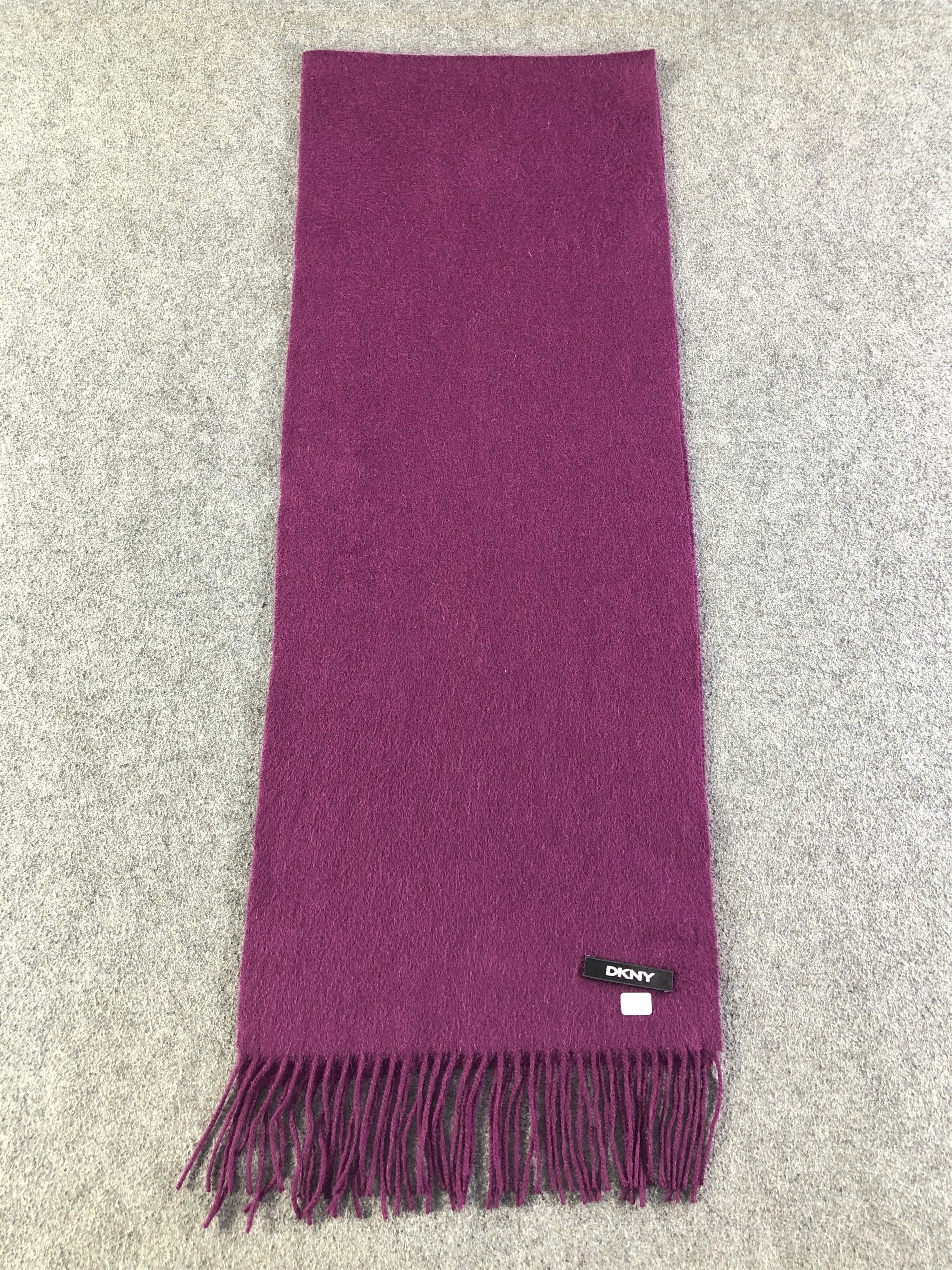 DKNY DKNY Scarf / Muffler / Neckwear Size ONE SIZE - 2 Thumbnail