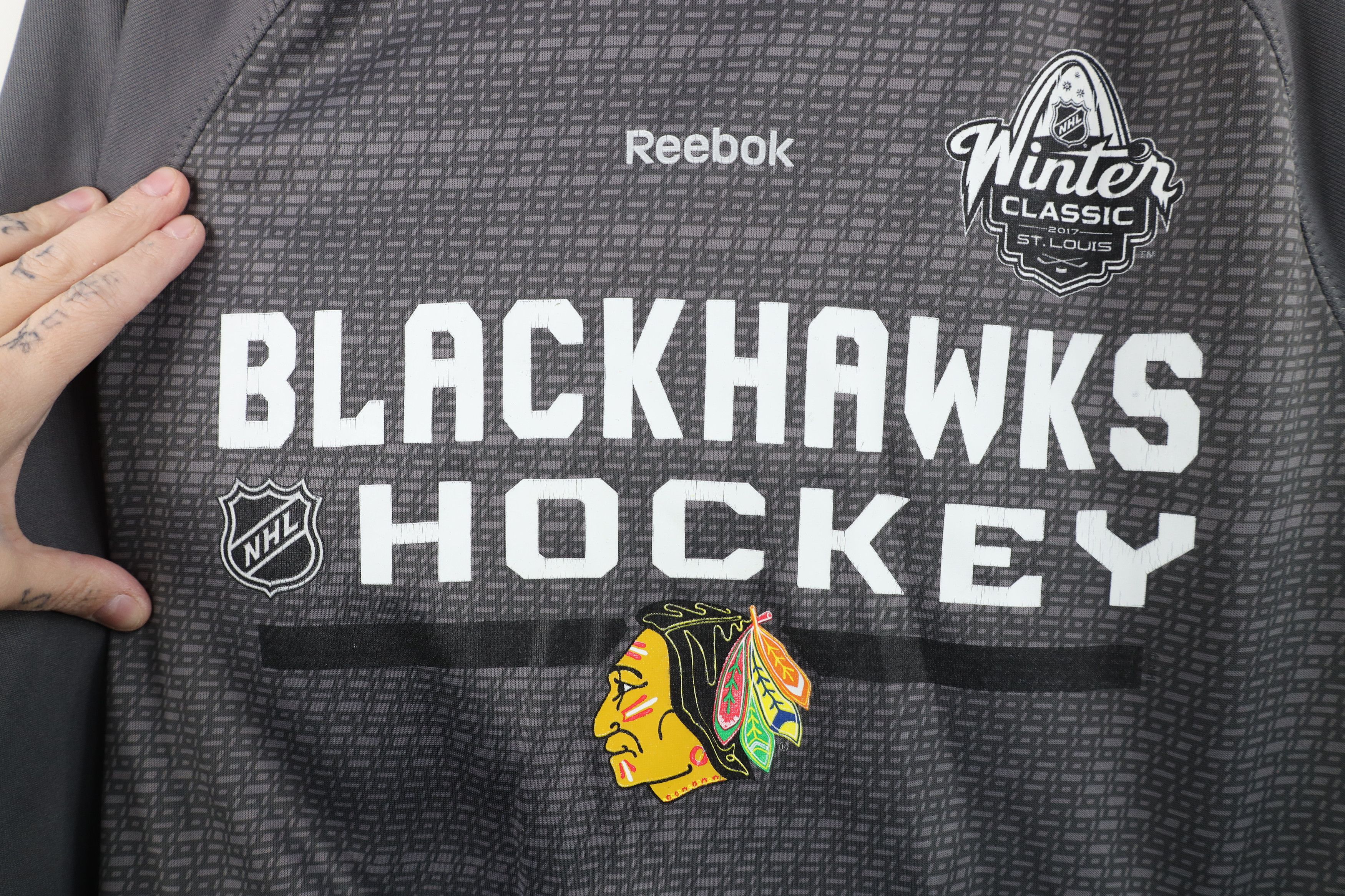 Reebok Reebok Winter Classic Chicago Blackhawks Hockey Hoodie Gray Size US S / EU 44-46 / 1 - 6 Thumbnail