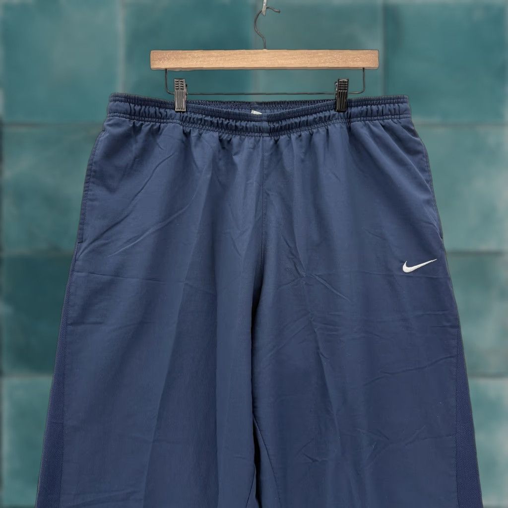 Nike VINTAGE Nike Woven Track Pants Mens 2XL Blue NikeFIT Relaxed Athletic Training Pants Size US 39 - 1 Thumbnail