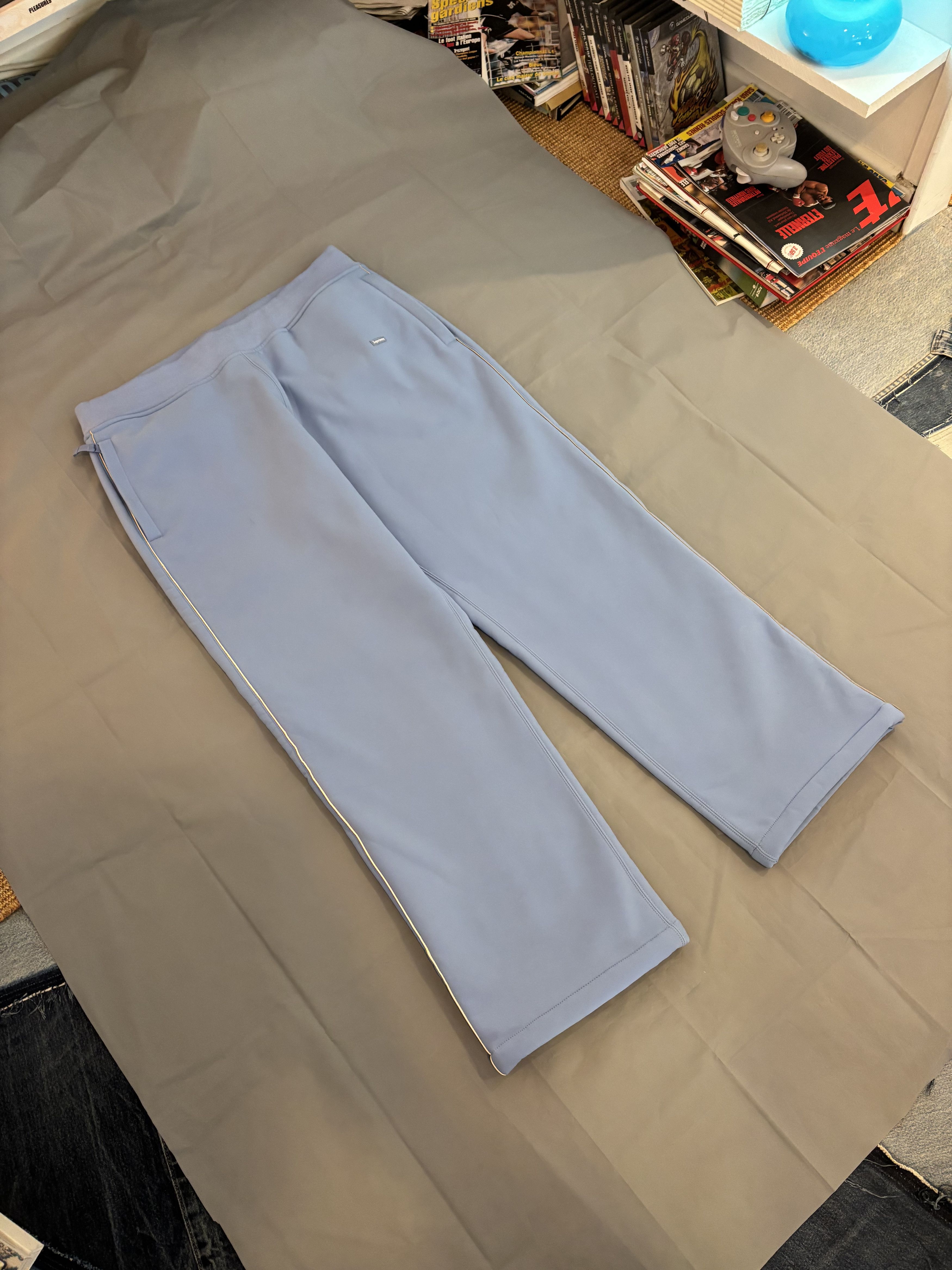 Supreme Pantalon de survêtement Supreme Gore tex Bright bleu clair Size US 32 / EU 48 - 2 Thumbnail