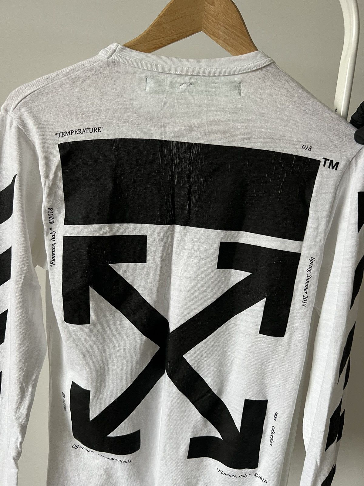 Off-White Off-White Mona Lisa Arrows Temperature Long Size US XS / EU 42 / 0 - 6 Thumbnail