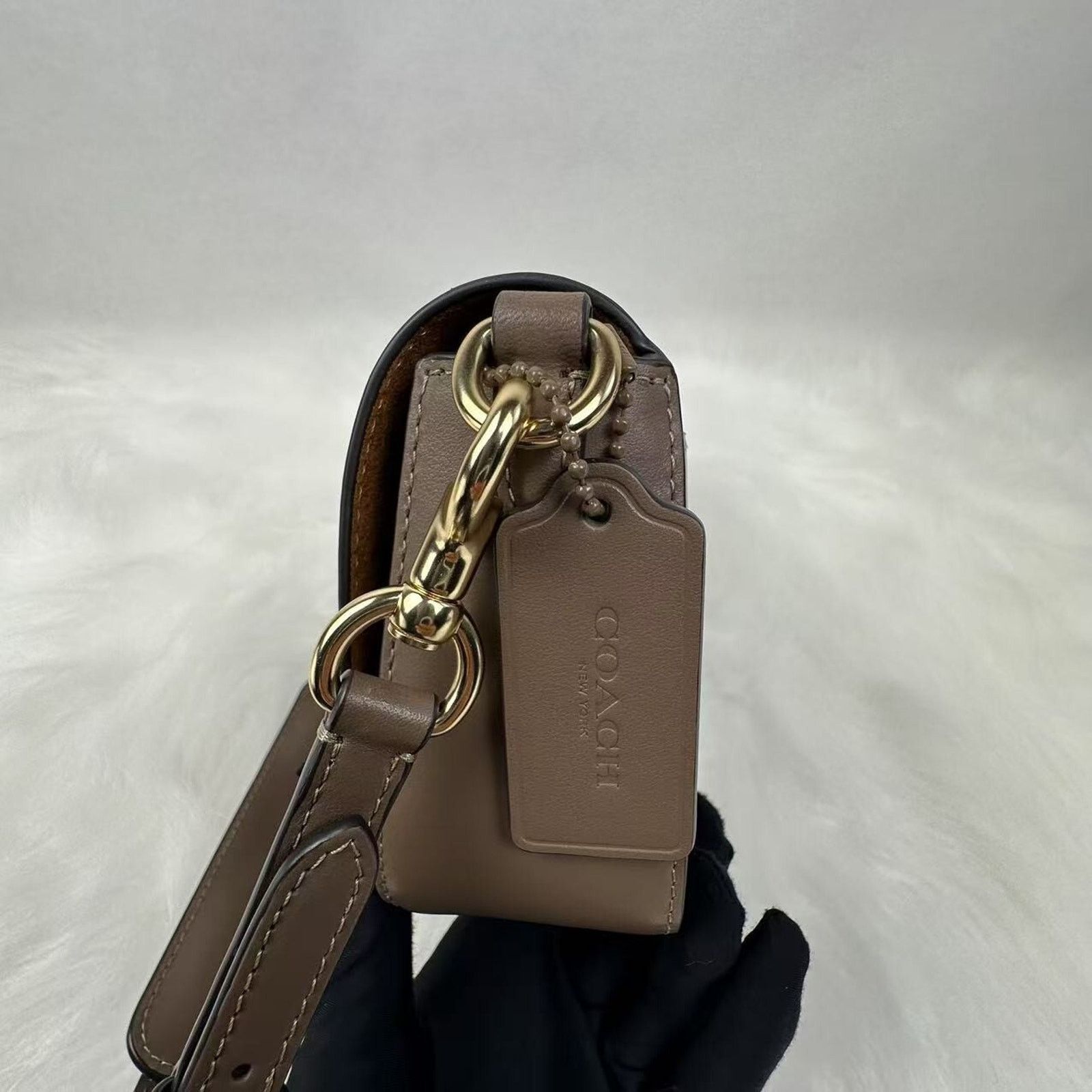 Coach COACH Andrea Shoulder Bag Smooth Leather/Gold/Dark Stone NWT Size ONE SIZE - 7 Thumbnail