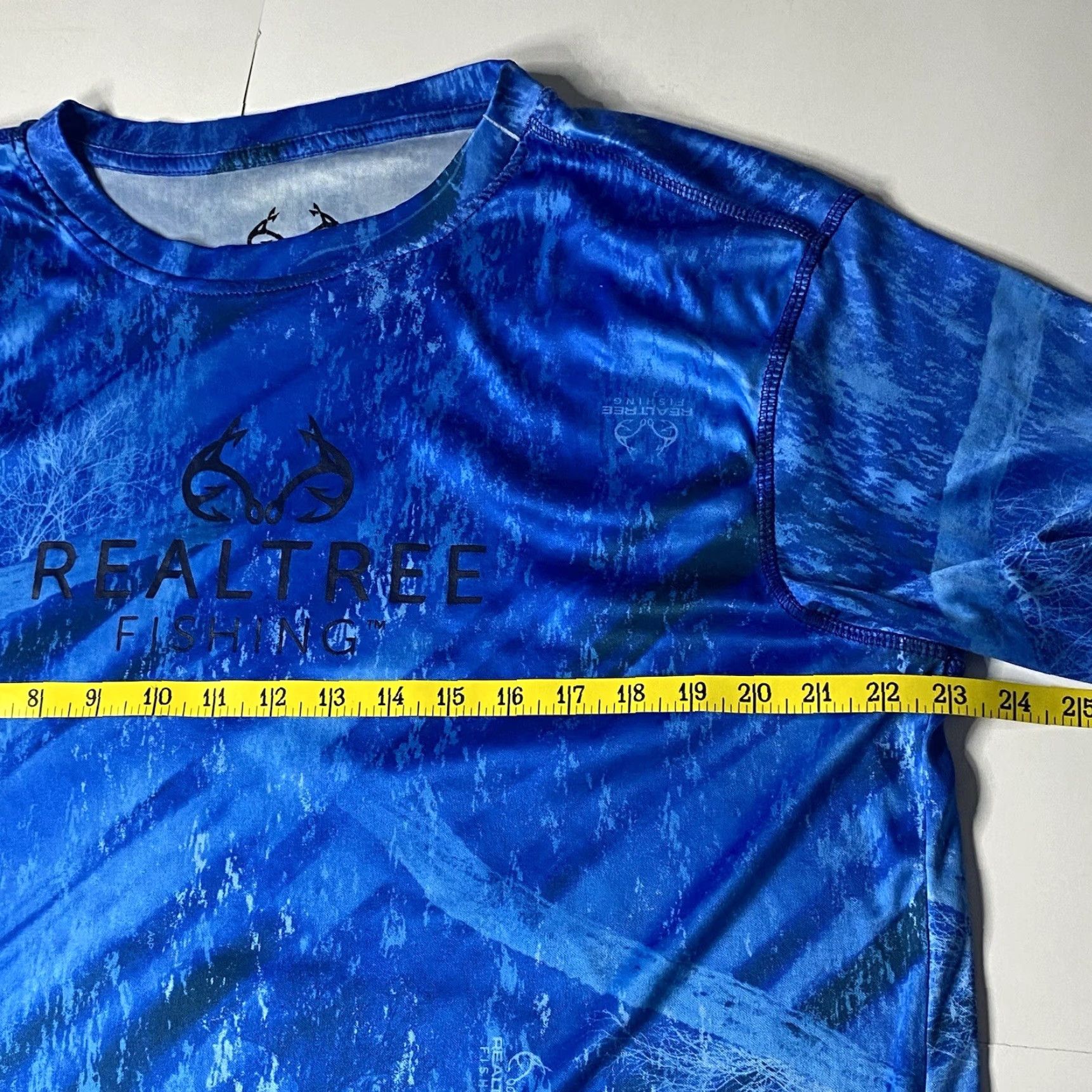 Realtree Realtree Fishing Staghorn T-Shirt Mens Short Sleeve Blue Camo Wave Size L Size US L / EU 52-54 / 3 - 4 Thumbnail