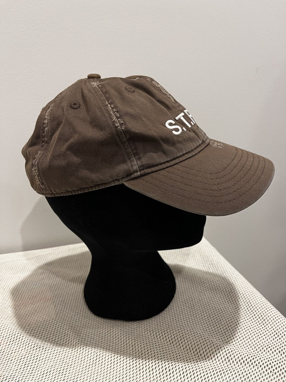 Heron Preston Heron Preston STFU Distressed Hat (unisex) Size ONE SIZE - 17 Thumbnail