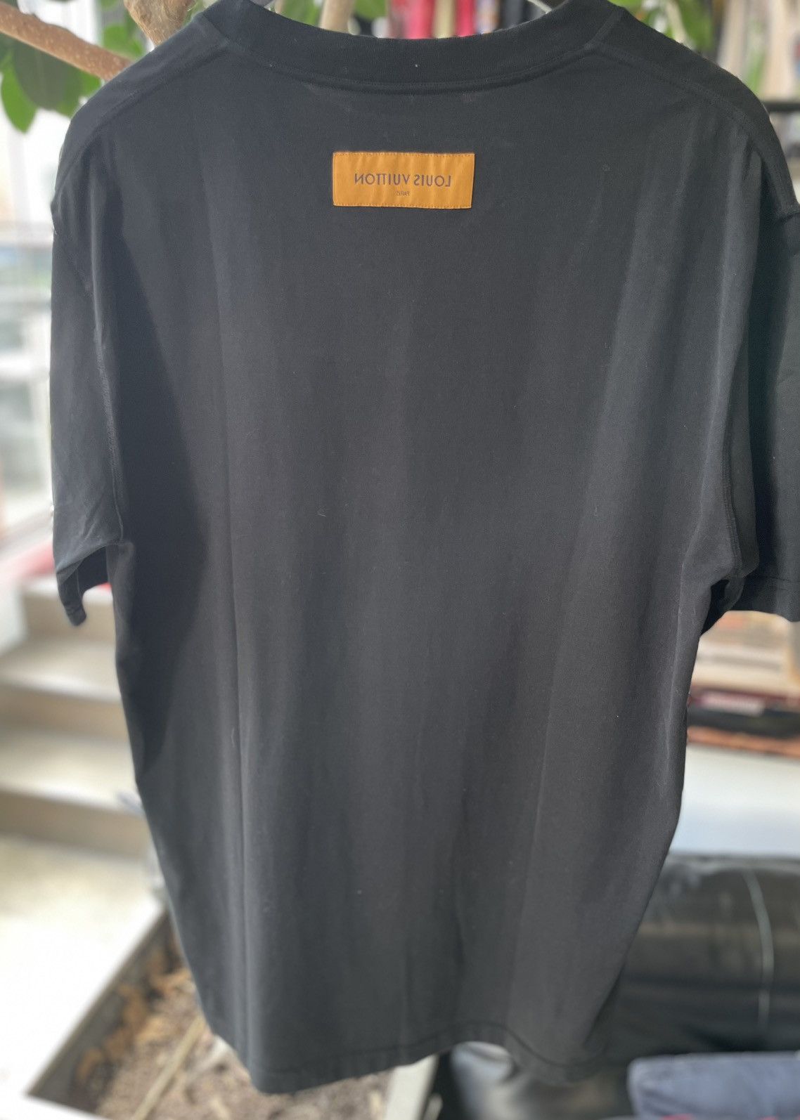 Louis Vuitton Louis Vuitton LV Debossed Tee Size US XXL / EU 58 / 5 - 2 Thumbnail