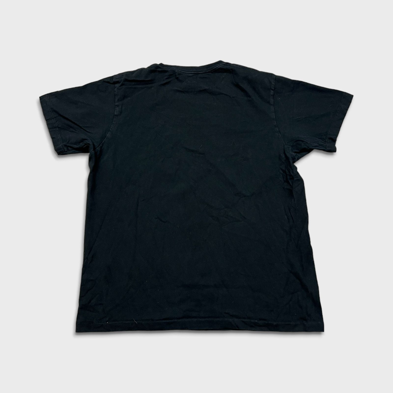 Kaws × Peanuts × Uniqlo Uniqlo Kaws Peanuts Snoopy Pocket Tee Short Sleeve T Shirt Size US XL / EU 56 / 4 - 4 Thumbnail