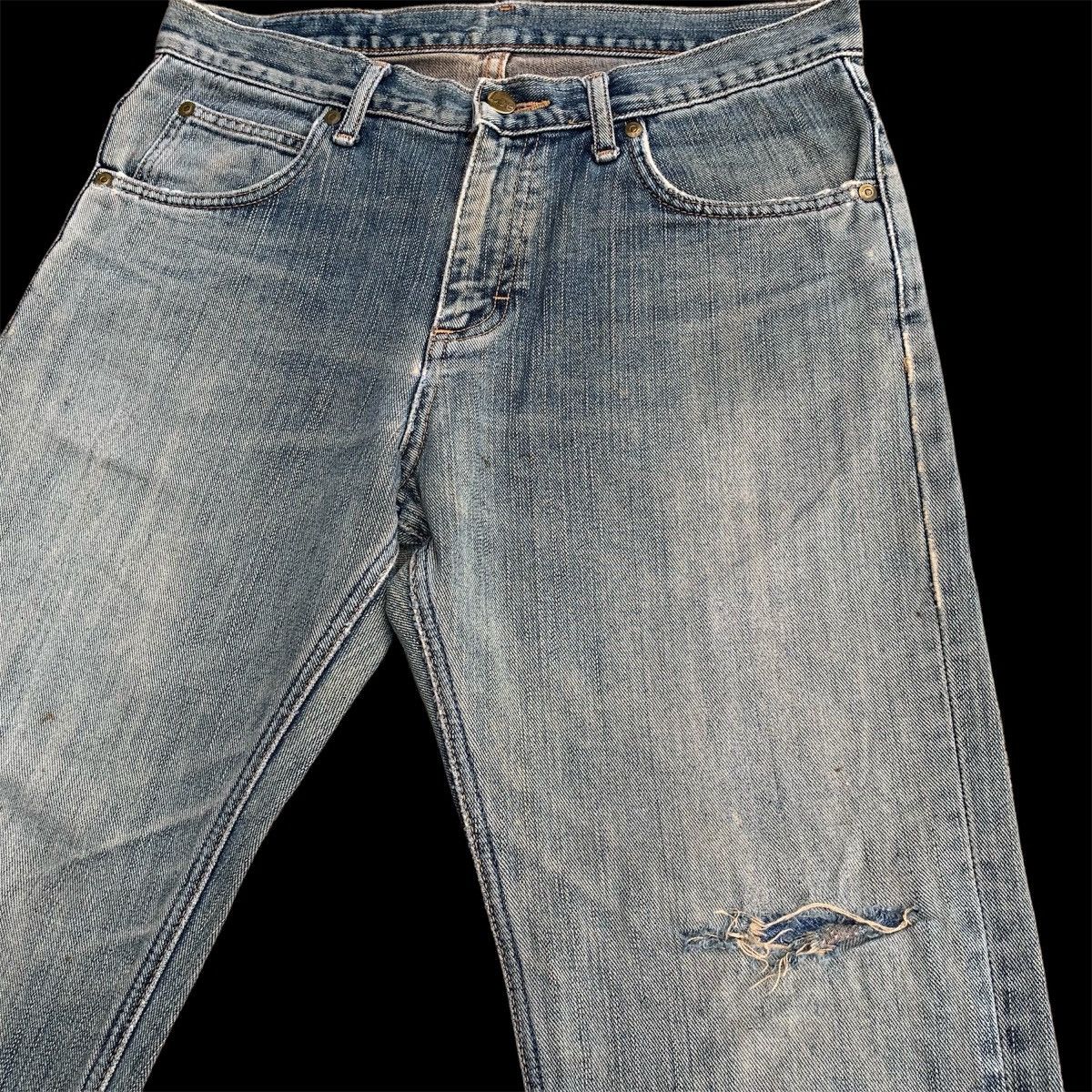 Lee Vintage Lee Classic Light Wash Distressed Denim Jeans W31 Size US 31 - 5 Thumbnail