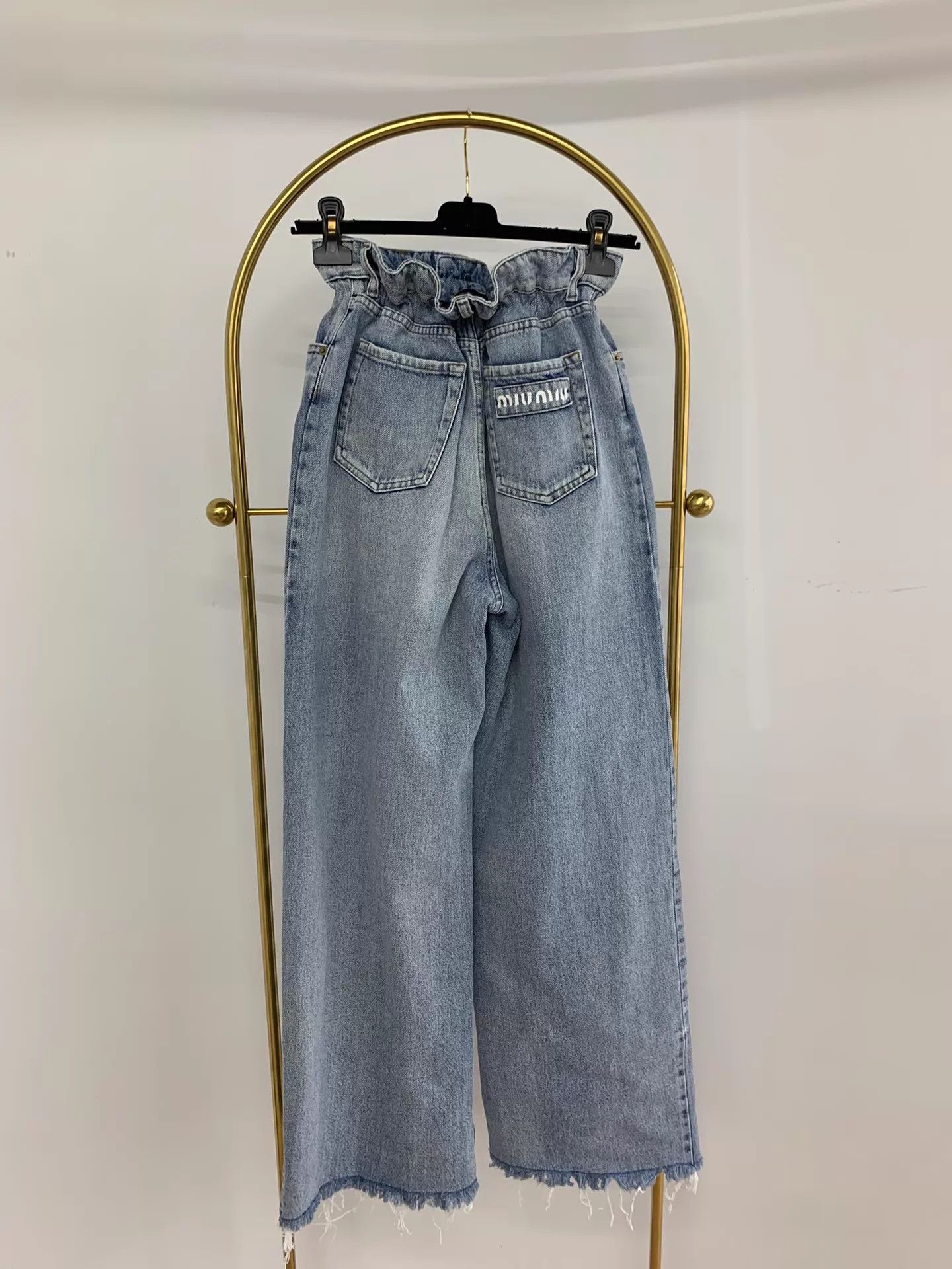 Miu Miu MIU MIU Bubble Denim Wide-Leg Jeans 25 Elastic Waist New Size 25" / US 0 / IT 36 - 2 Thumbnail