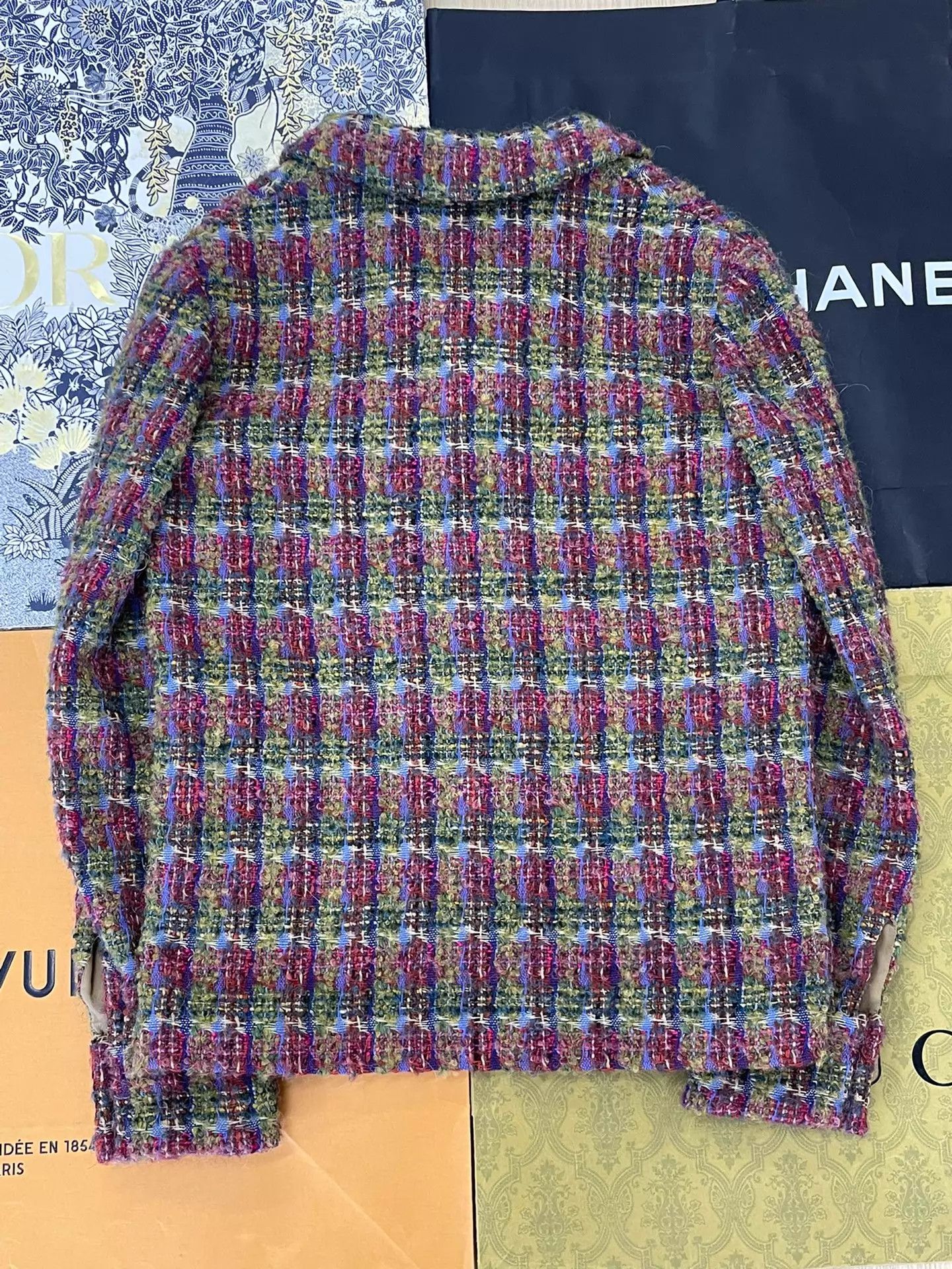 Chanel Chanel Colorful Crystal Button Tweed Shirt Jacket 34 Size XS / US 0-2 / IT 36-38 - 3 Thumbnail