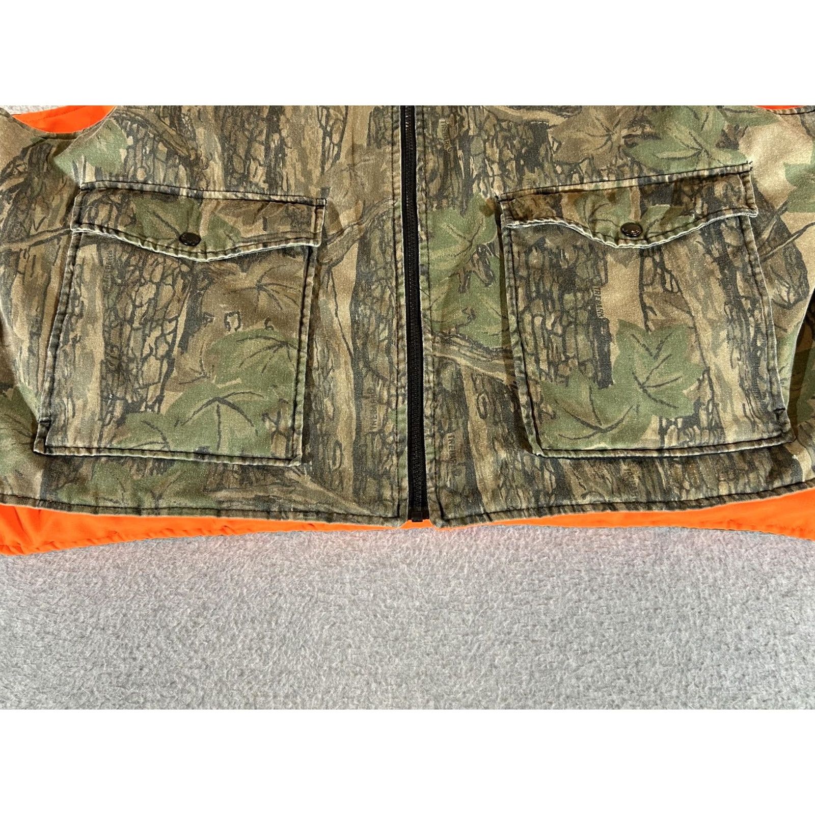 Vintage VINTAGE Winchester Conceal Reversible Hunting Vest Men 2XL Camouflage Zip Pockets Quilted Insulated Polyester Outdoor Fall Mens Size US XXL / EU 58 / 5 - 2 Thumbnail