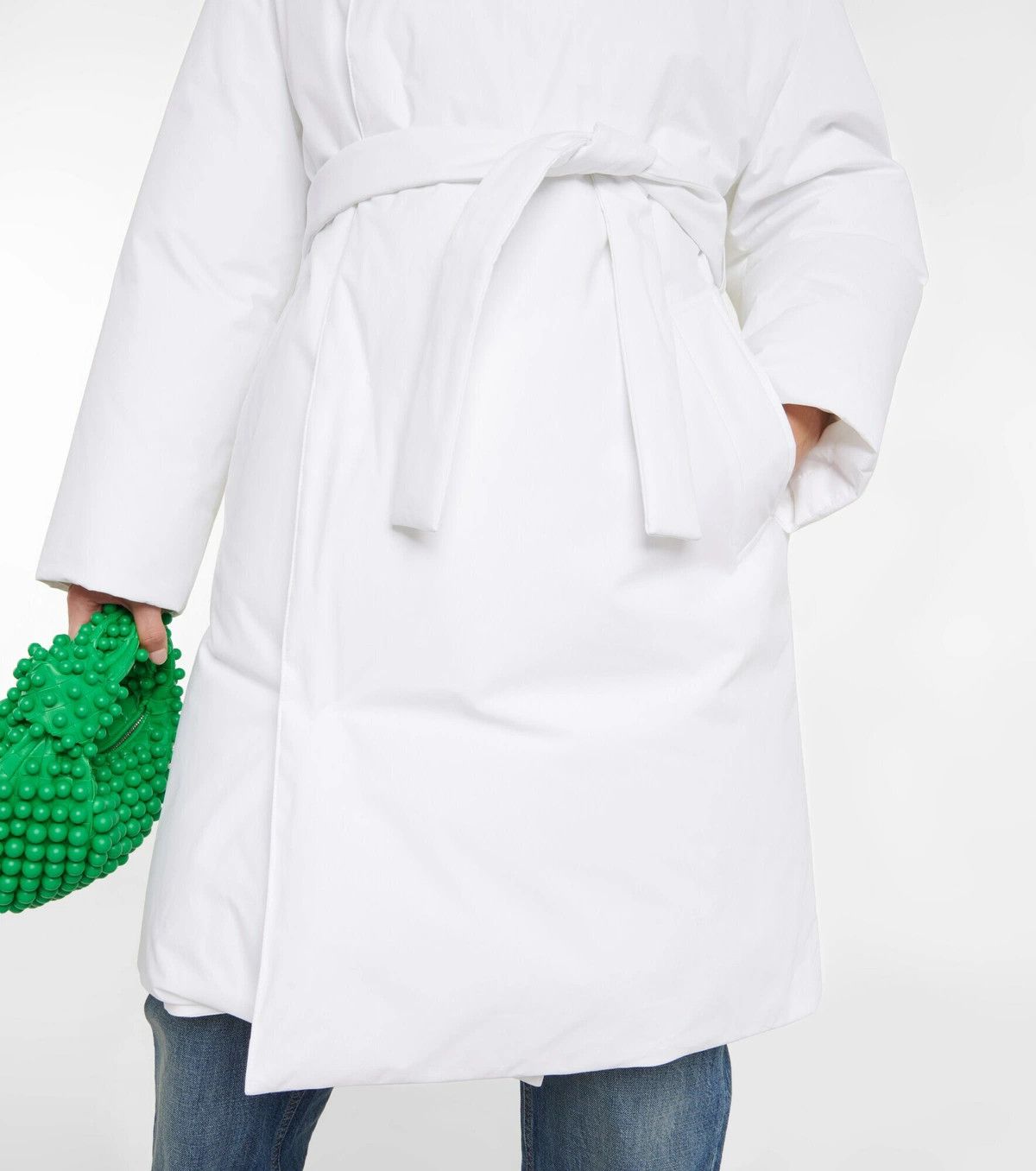 Bottega Veneta o1y0725 Padded Jacket in White Size XXS / US 00 / IT 34 - 3 Thumbnail