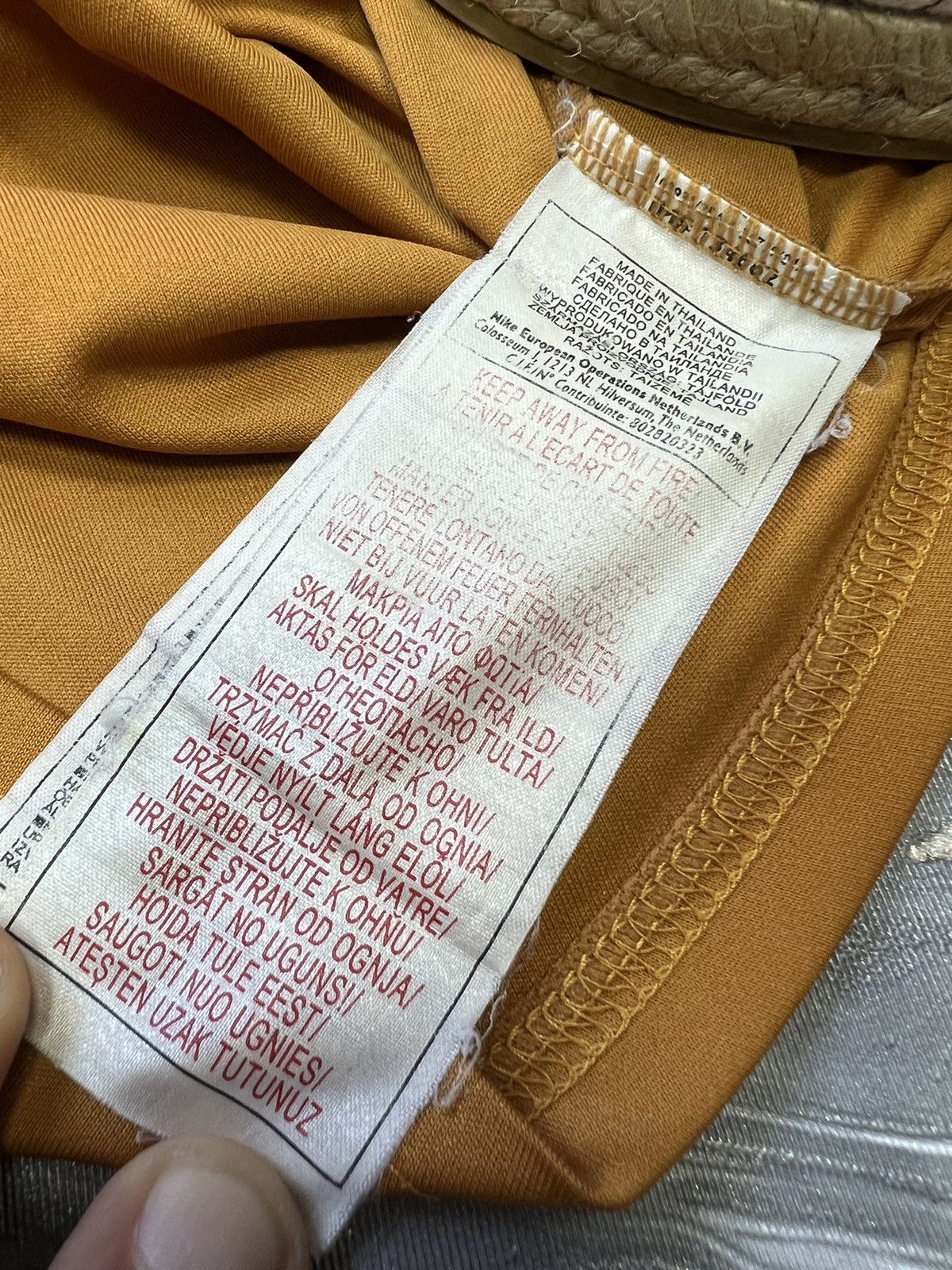 Nike × Vintage Vintage 00s Nike soccer football jersey style tee blokecore Size US S / EU 44-46 / 1 - 6 Thumbnail