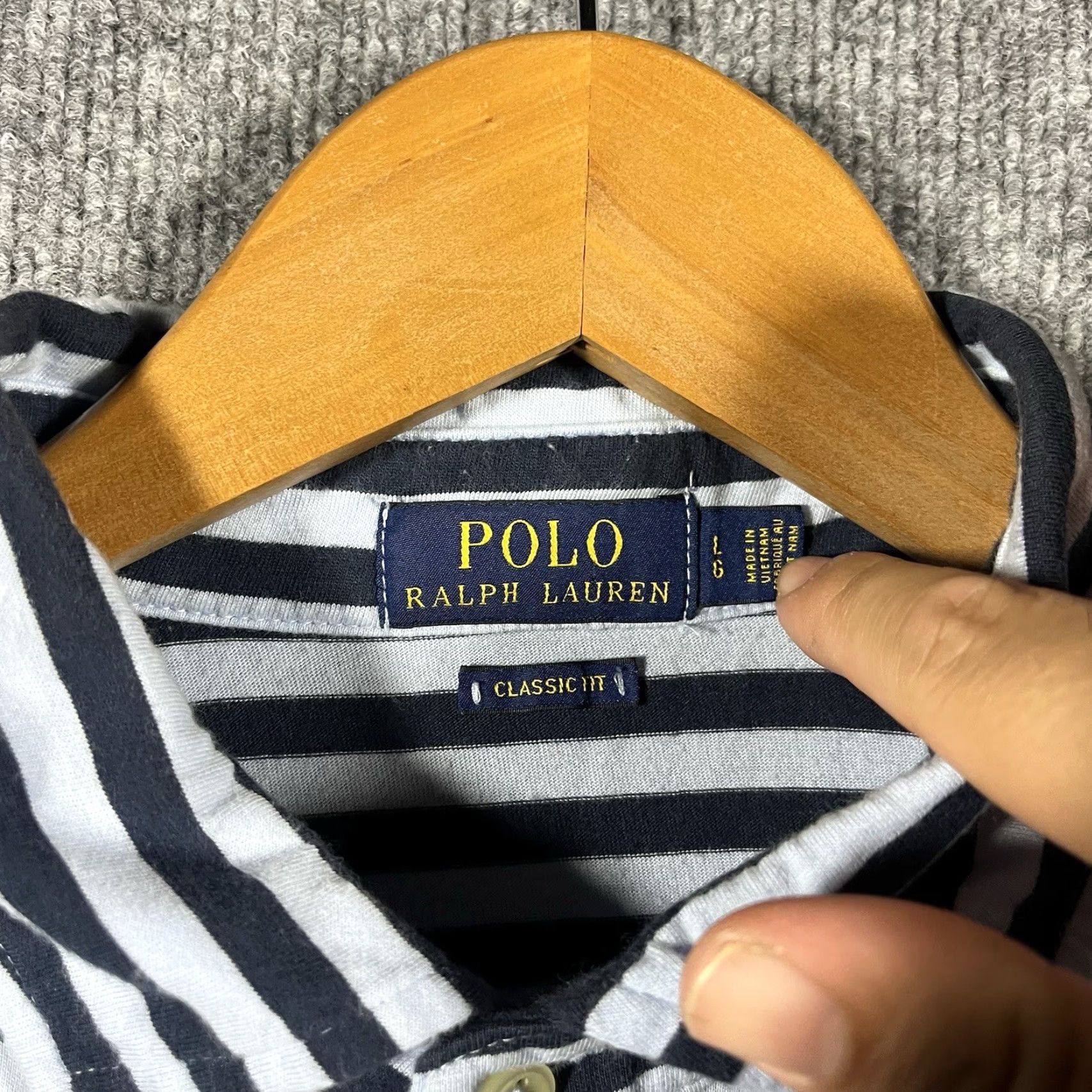 Polo Ralph Lauren Polo Ralph Lauren Polo Shirt Mens Large Blue Striped Classic Fit Pony Preppy Shirt Mens L Blue Striped Polo Ralph Lauren Size US L / EU 52-54 / 3 - 3 Thumbnail