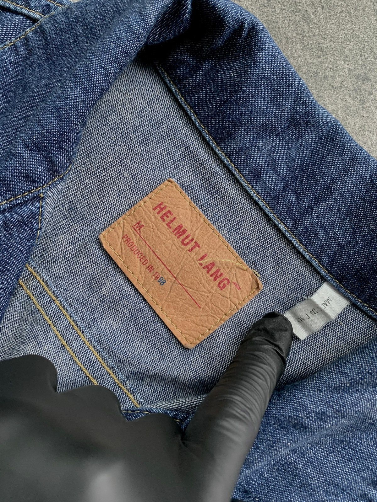 Helmut Lang FREE TAX! 1998 Light Denim Trucker Jacket Size US XS / EU 42 / 0 - 7 Thumbnail