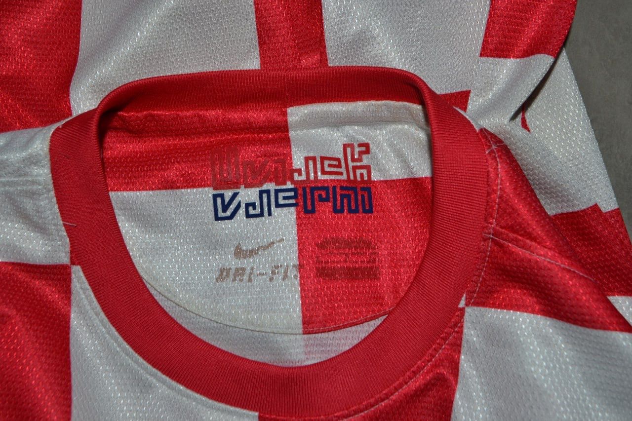 Nike CROATIA 2012/2013 NIKE HOME FOOTBALL SHIRT SOCCER JERSEY Size US S / EU 44-46 / 1 - 8 Thumbnail