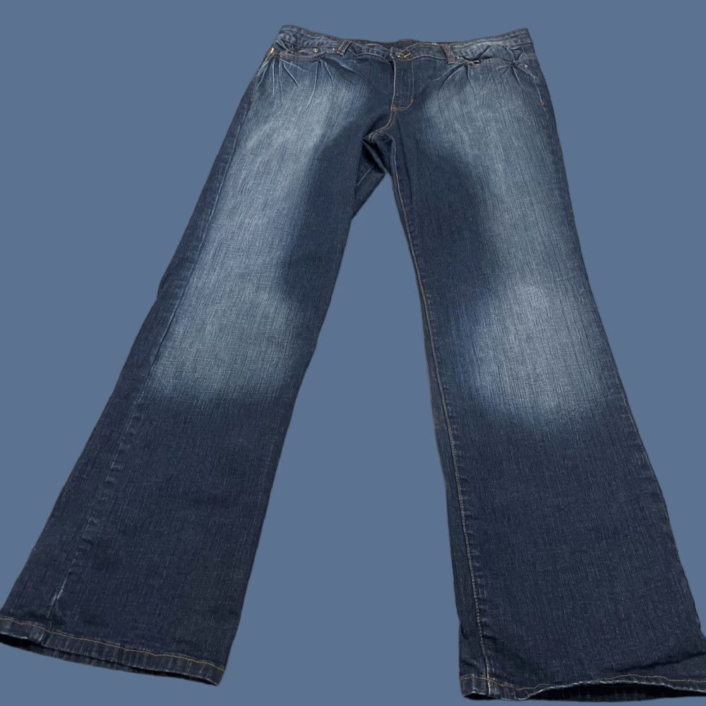 Akademiks Akademiks Jeans Men Straight Leg 36W 34L Blue Denim 5-Pocket Zip High Rise Regular Mens Size US 36 / EU 52 - 1 Thumbnail