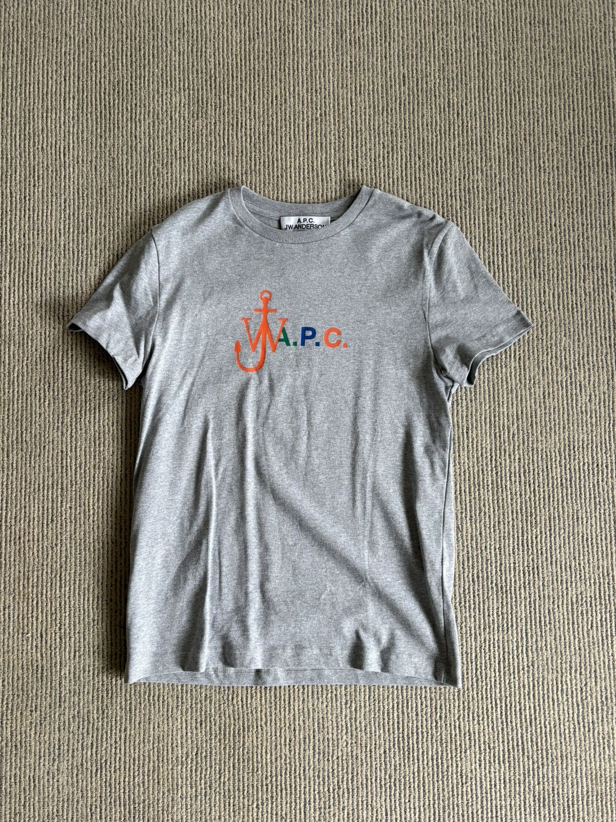 A.P.C. × JW Anderson Grey Logo T-Shirt Size US XS / EU 42 / 0 - 1 Thumbnail