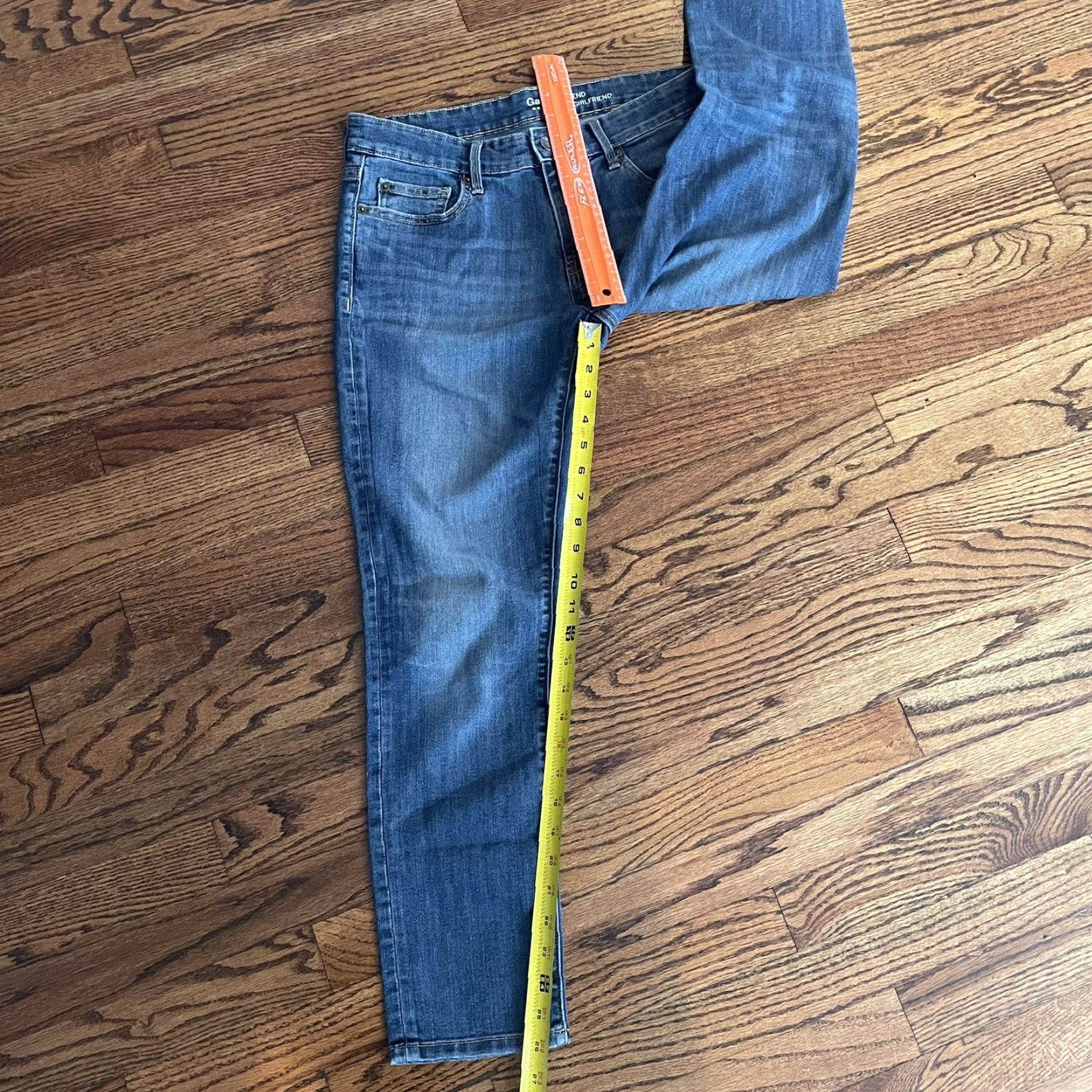 Gap VINTAGE Gap Girlfriend Blue Jeans Women Size 6 Regular Rise 11 in 30 in Waist 26 in Inseam 26 in Pants Denim Size 28" / US 6 / IT 42 - 6 Thumbnail