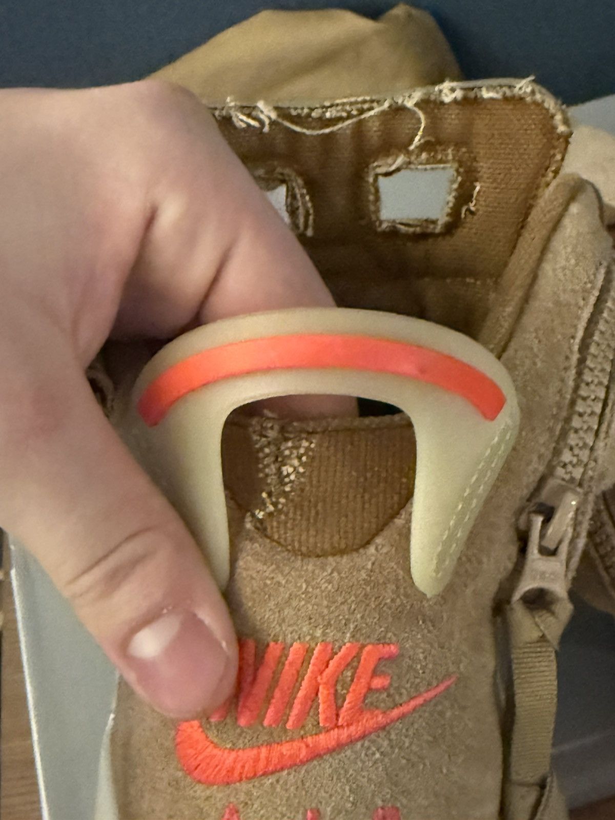 Jordan Brand × Travis Scott AJ 6 ‘British Khaki’ Size US 10.5 / EU 43-44 - 7 Thumbnail