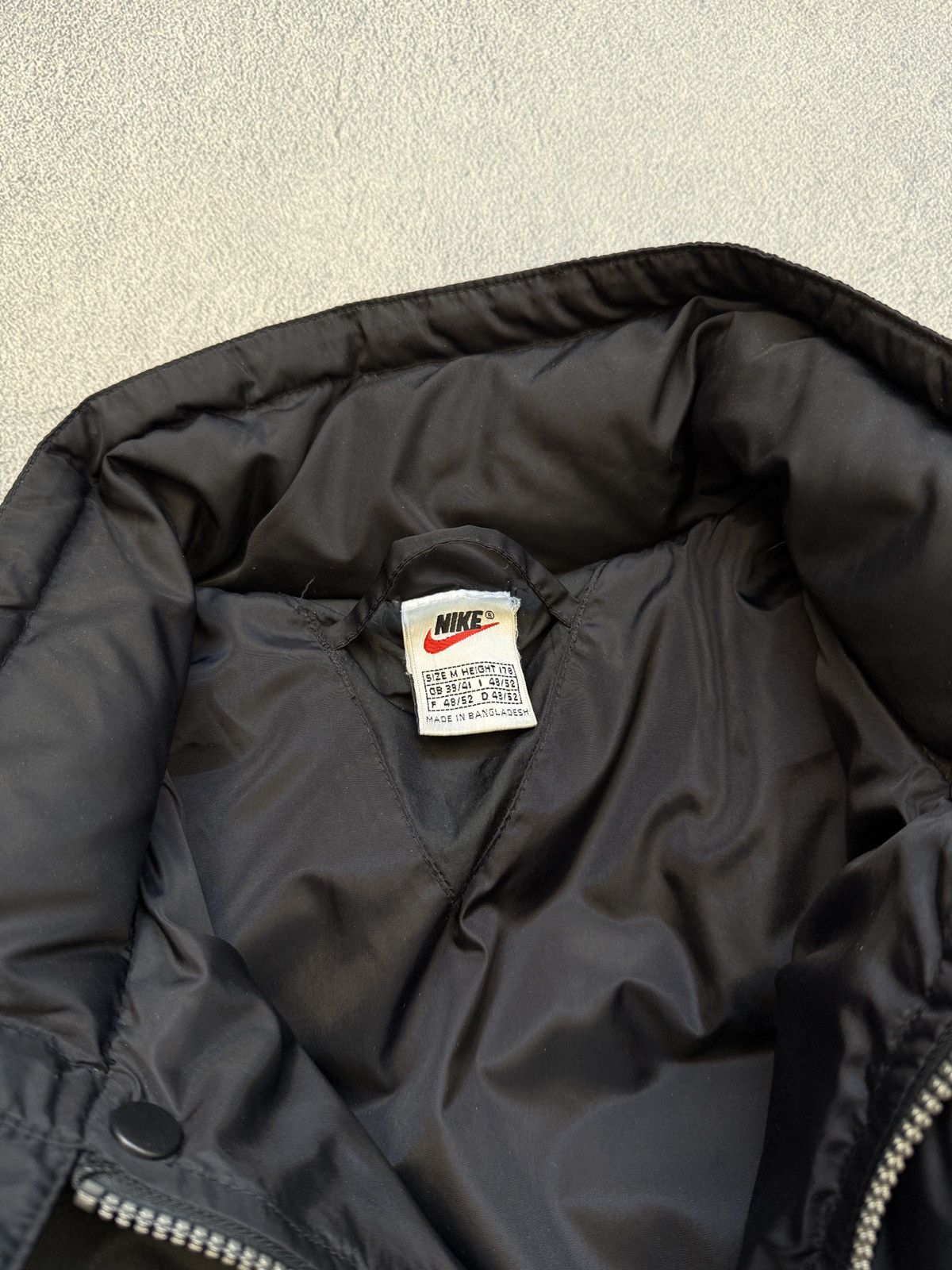 Nike Vintage Nike down jacket big logo Swoosh Drill Gorpcore Size US M / EU 48-50 / 2 - 19 Thumbnail