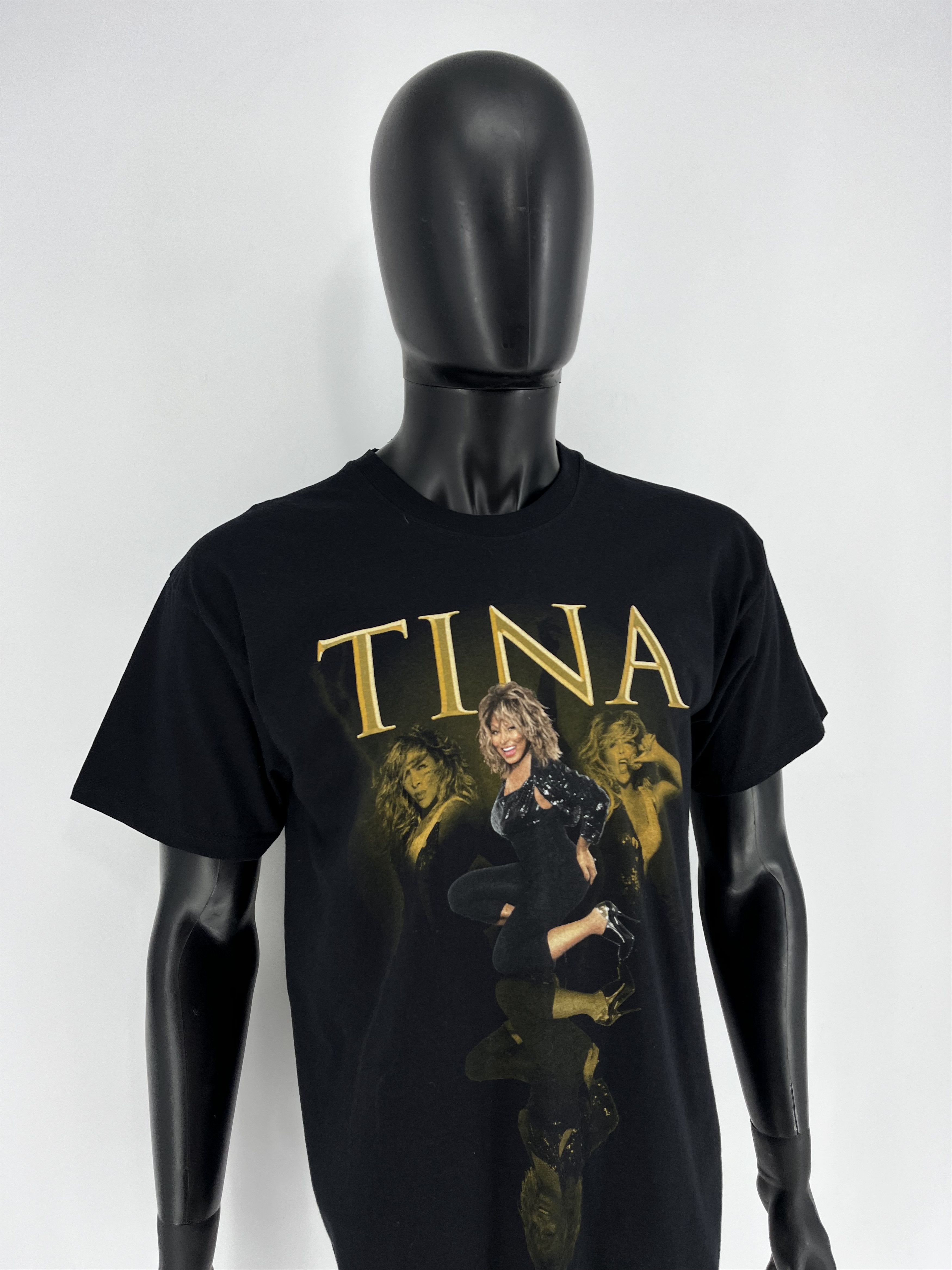 Band Tees Vintage Y2K 2009 Tina Turner Live In Concert T-shirt Size US M / EU 48-50 / 2 - 3 Thumbnail