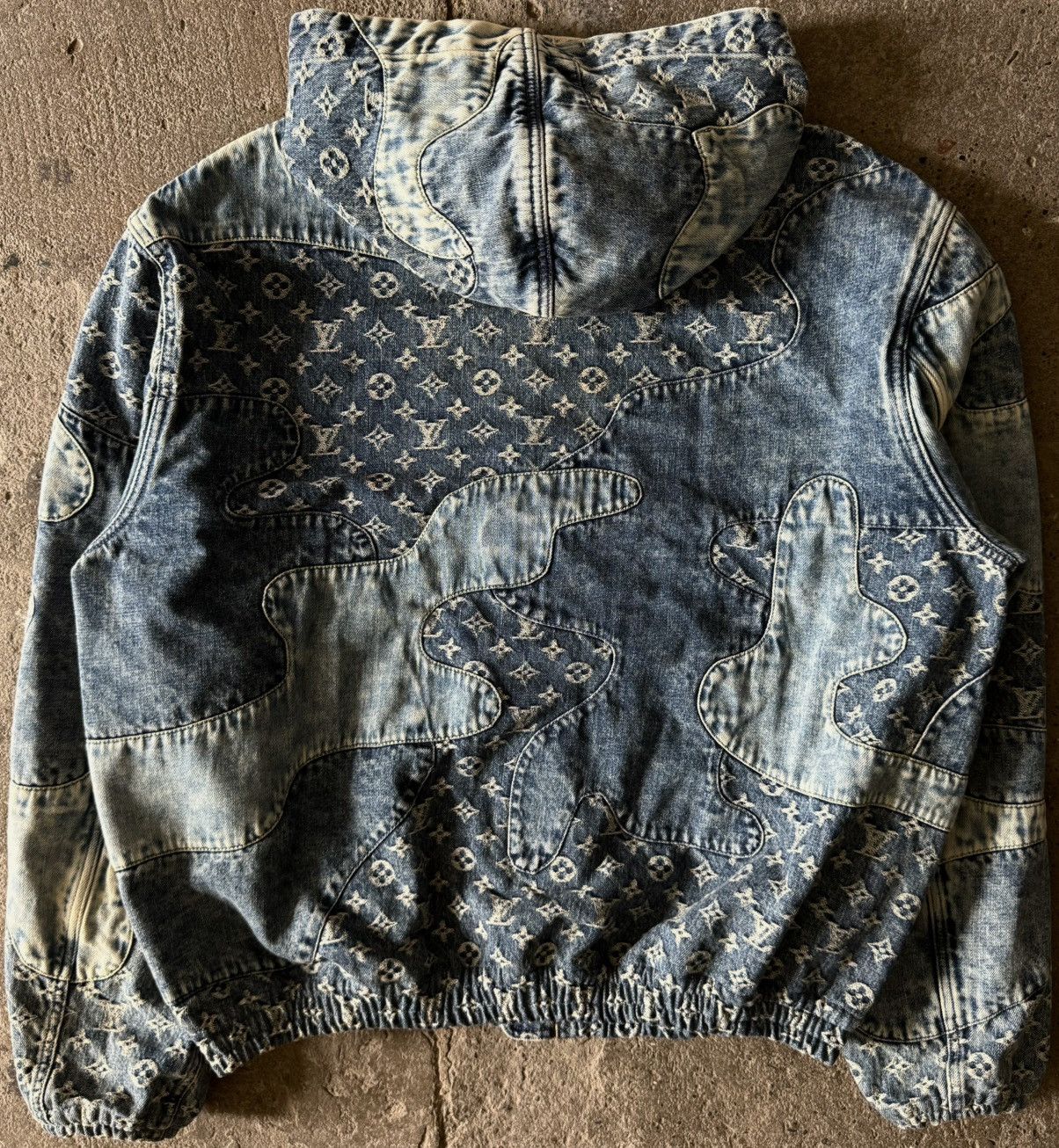 Louis Vuitton Louis Vuitton - Nigo / Virgil Abloh - SS22 - Denim Jacket Size US XL / EU 56 / 4 - 13 Thumbnail