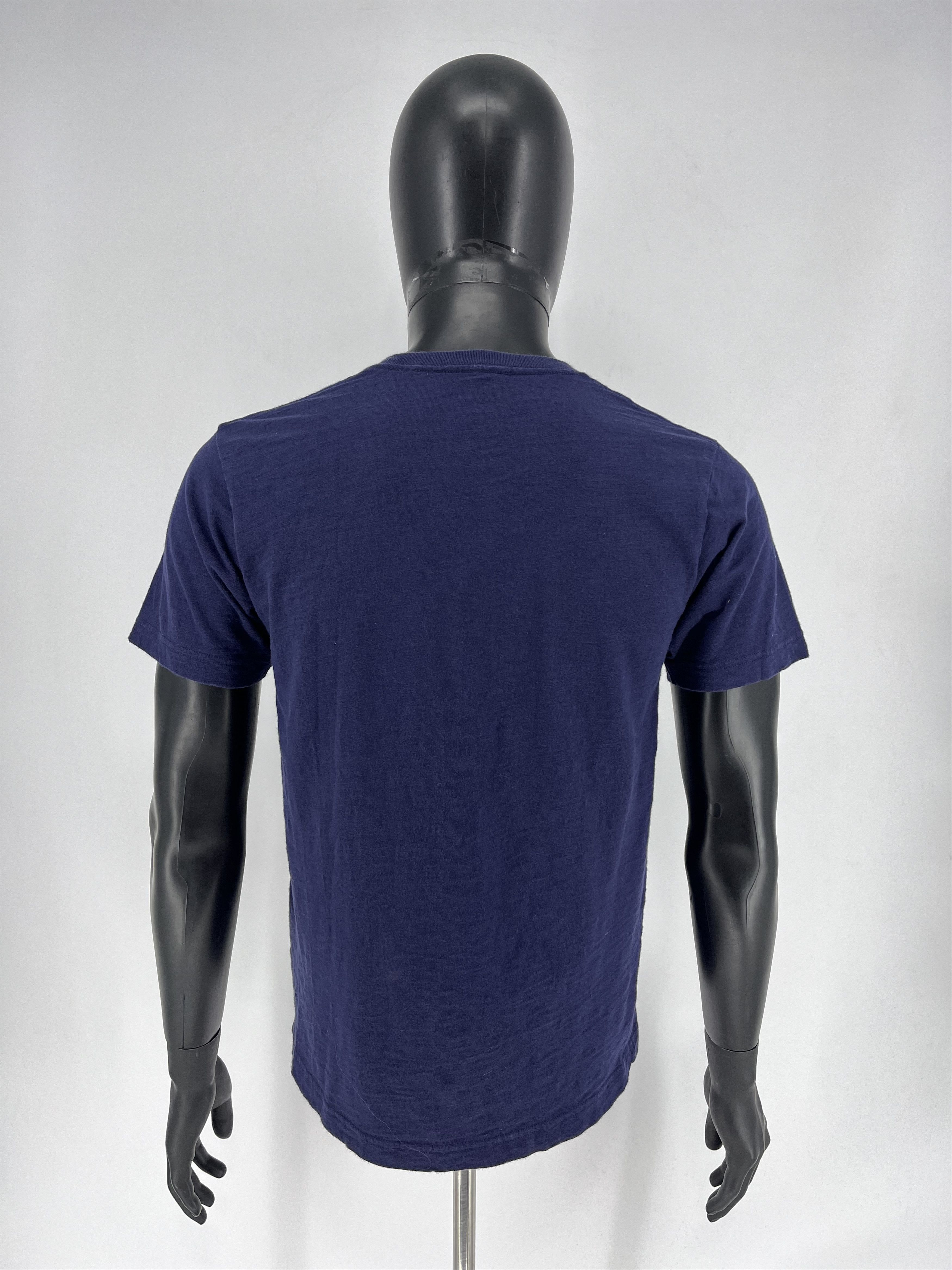 Japanese Brand × Uniqlo Mens Uniqlo Hokusai Blue T Shirt art tee Japanese Brand y2k Size US S / EU 44-46 / 1 - 7 Thumbnail