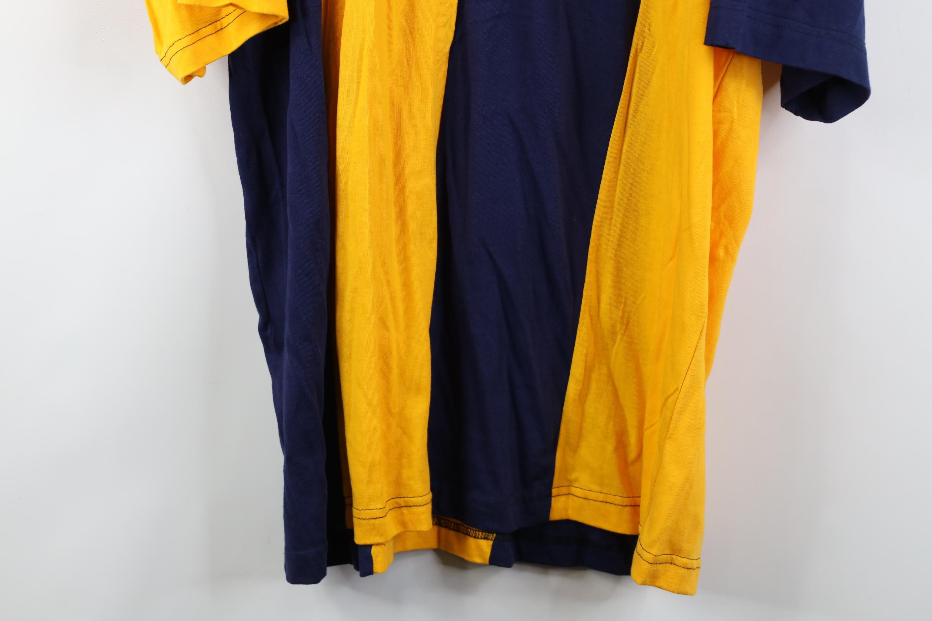 Vintage Deadstock Vintage 90s Streetwear University Michigan T-Shirt Size US XL / EU 56 / 4 - 12 Thumbnail