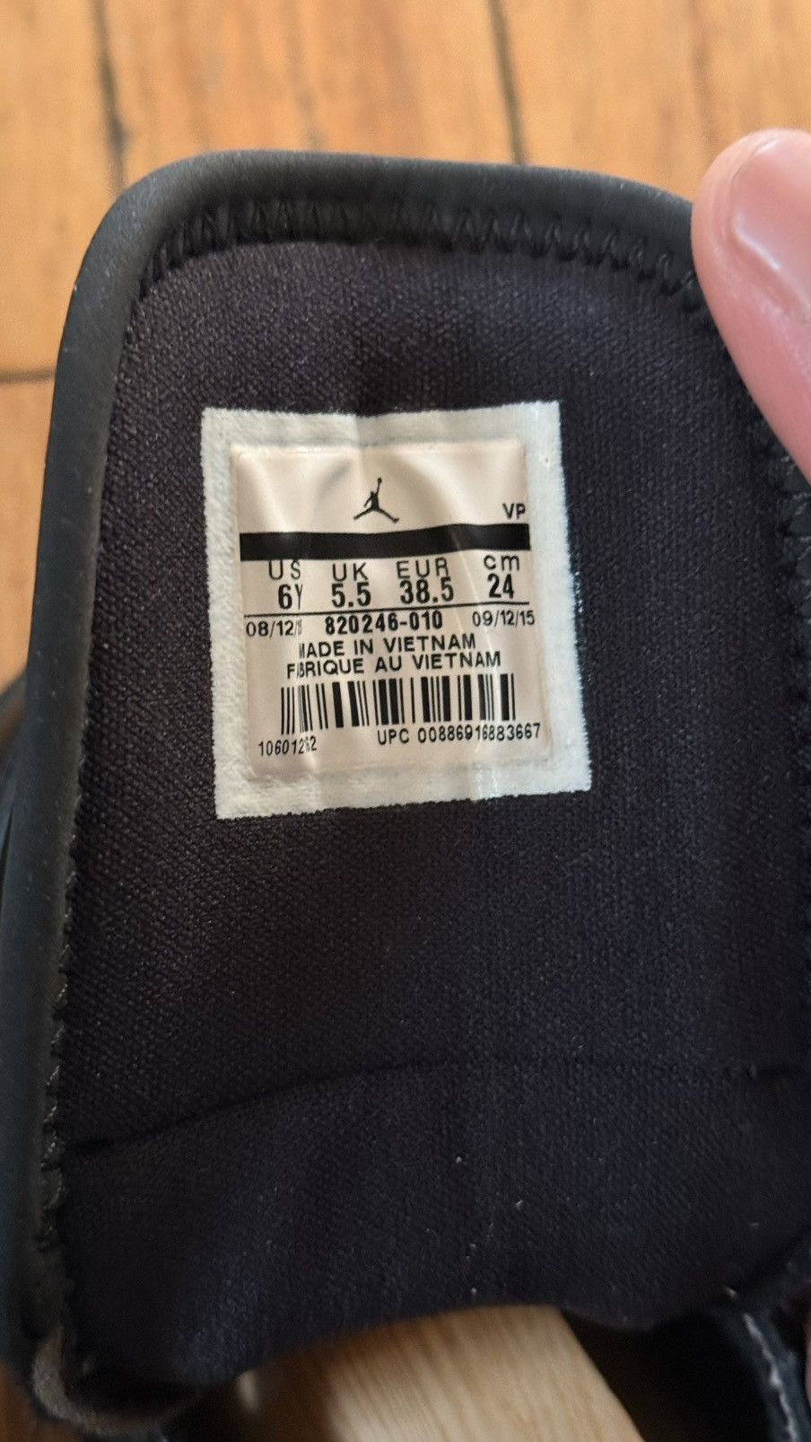 Jordan Brand OG black cat Jordan threes Size US 6 / EU 39 - 3 Thumbnail