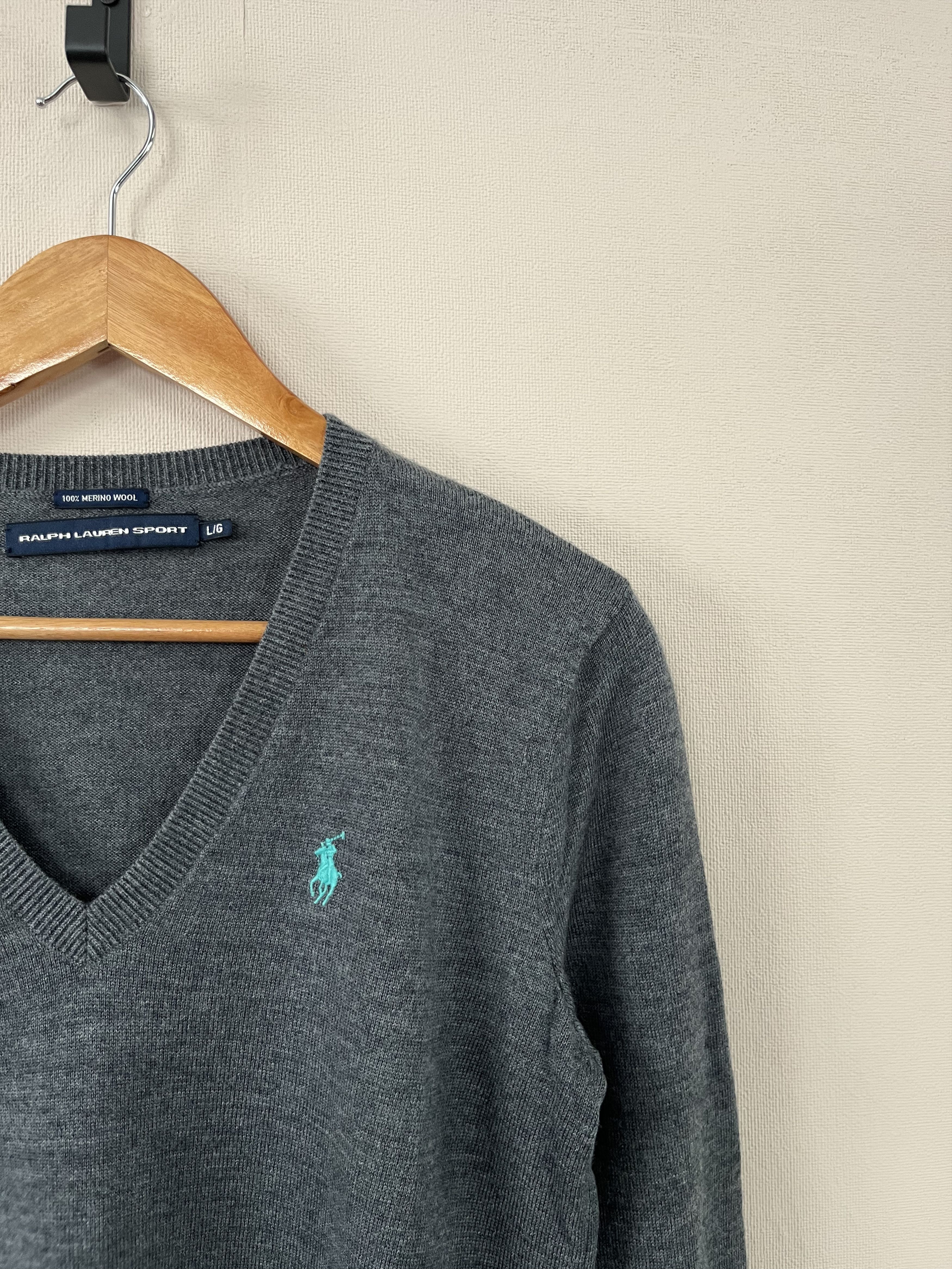 Polo Ralph Lauren Ralph Lauren Sport Wool Sweater Womens Gray V Neck Size L / US 10 / IT 46 - 3 Thumbnail