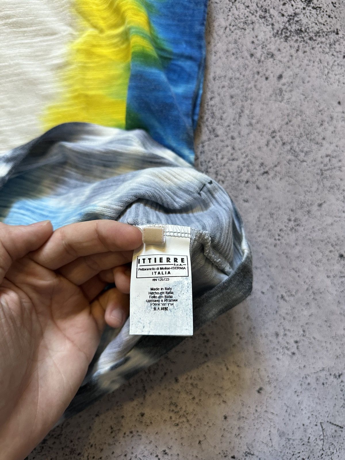 John Galliano × Vintage Vintage Galliano Tie Die T-shirt Luxury Tee V neck Y2K USA Size US M / EU 48-50 / 2 - 6 Thumbnail