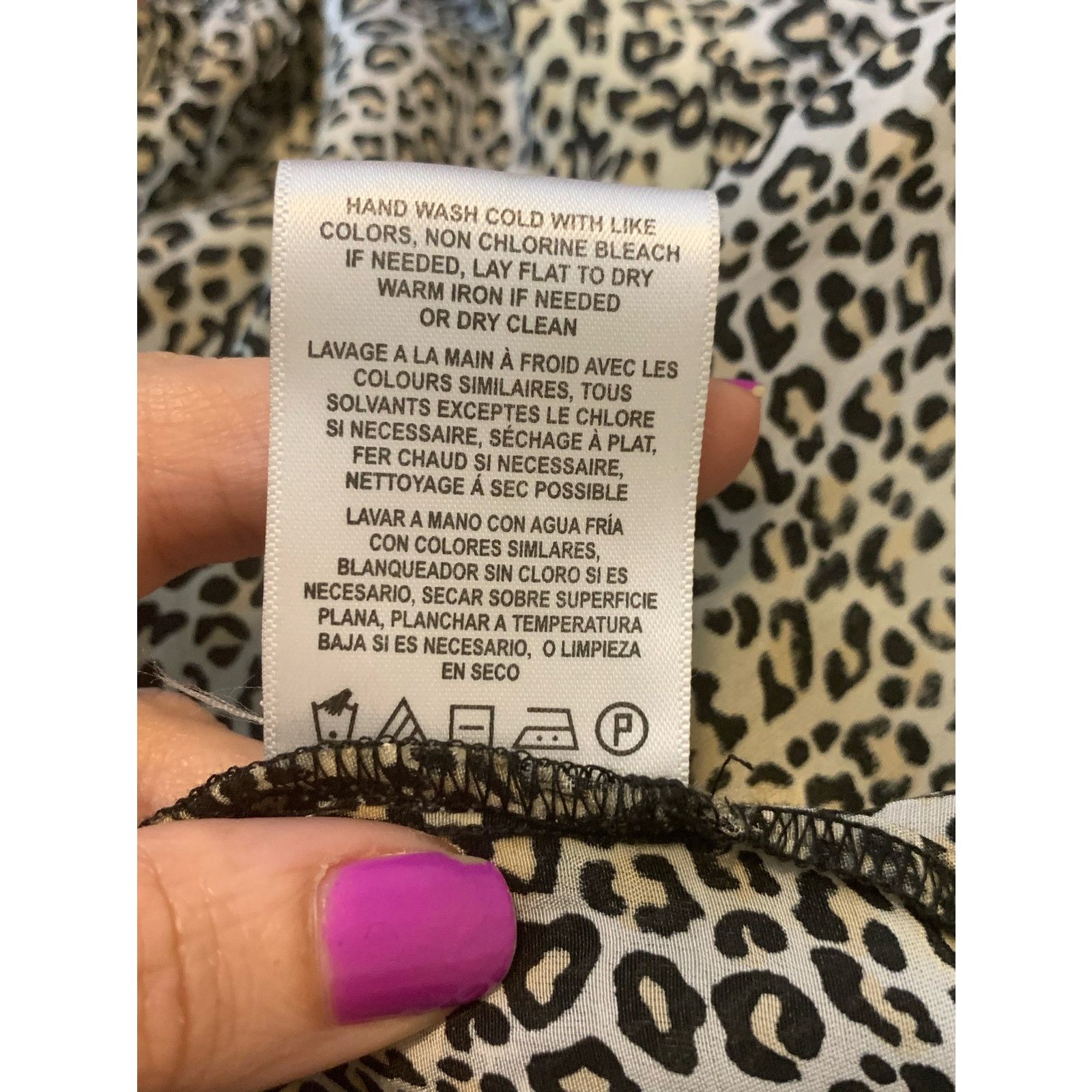 Velvet Velvet by Graham & Spencer Leopard Printed Blouse size Large Size L / US 10 / IT 46 - 5 Thumbnail