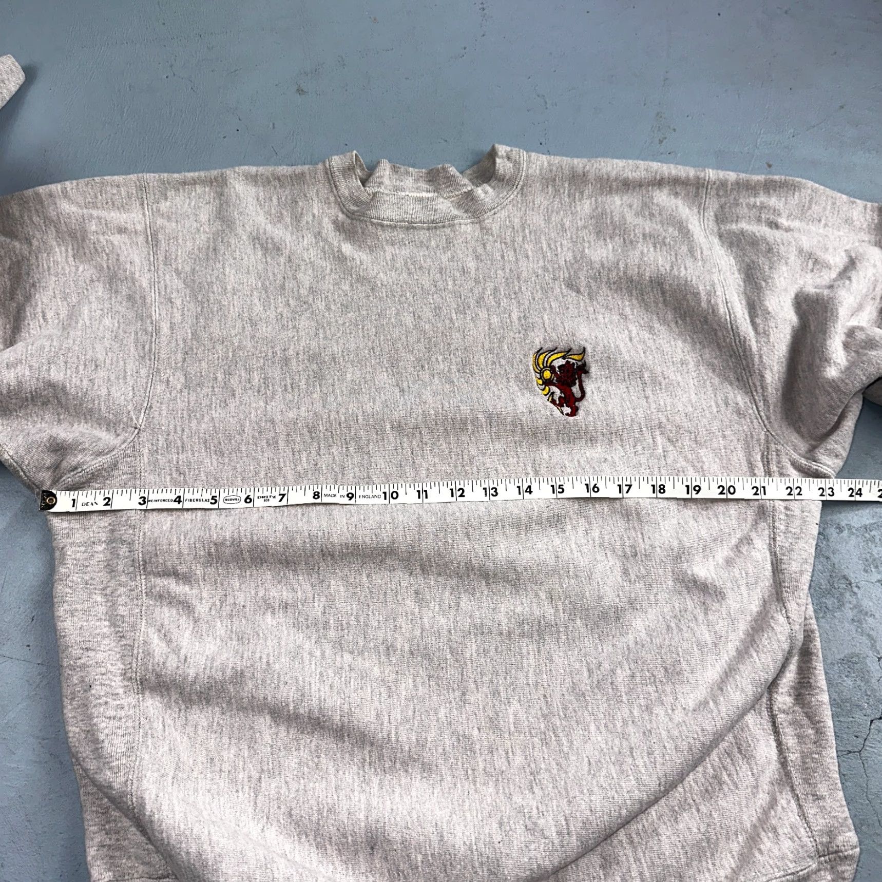 Champion VINTAGE Champion Reverse Weave Sweatshirt Gray XL Crew Neck 80s USA Lion Sun Motif Men's Pullover Size US XL / EU 56 / 4 - 6 Thumbnail
