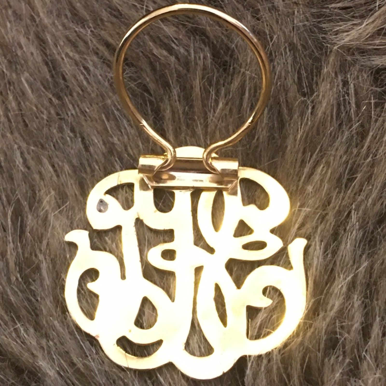 Vintage Vintage gold tone monogram style scarf clip Size ONE SIZE - 5 Thumbnail