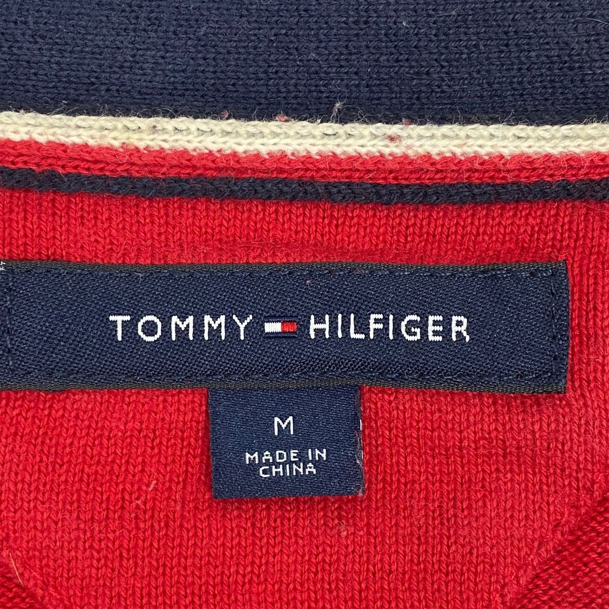 Vintage Vintage Tommy Hilfiger Long Sleeve T-Shirt Embroidered Red Size US M / EU 48-50 / 2 - 5 Thumbnail