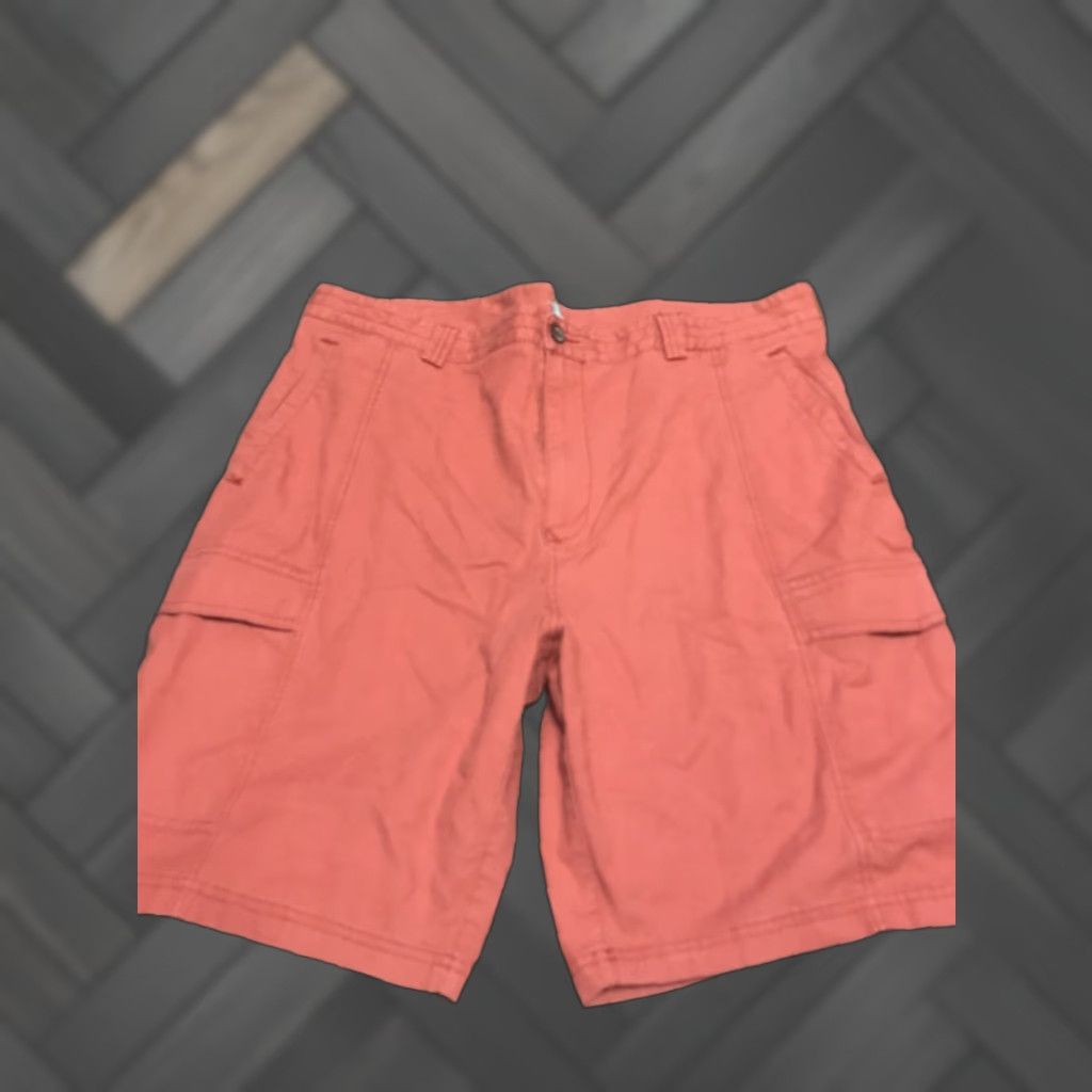Tommy Bahama Tommy Bahama Cargo Shorts Men's Size 38 Belt Loops Red Cotton Blend Relaxed Canvas 9in Inseam Shorts Casual, Workwear, Travel, Beach Mens Size US 38 / EU 54 - 1 Thumbnail