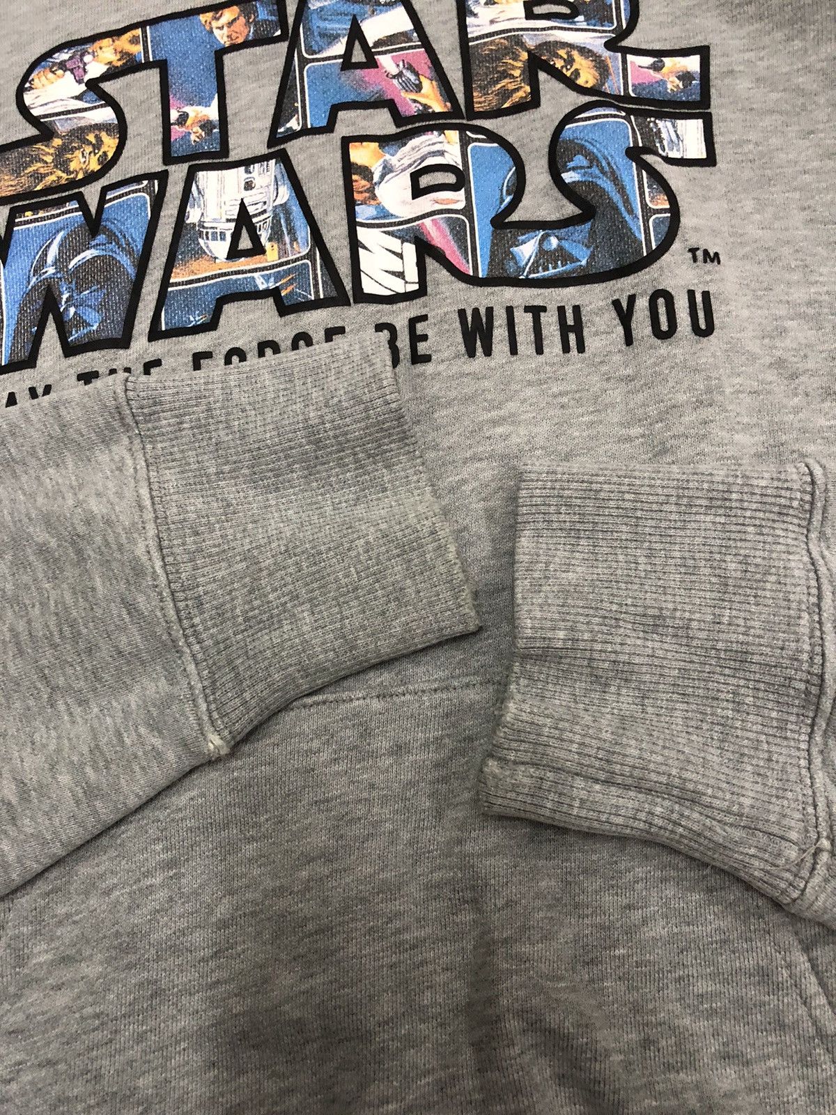 Star Wars × Uniqlo STAR WARS X UNIQLO HOODIE SPELL OUT LOGO Size US M / EU 48-50 / 2 - 11 Thumbnail