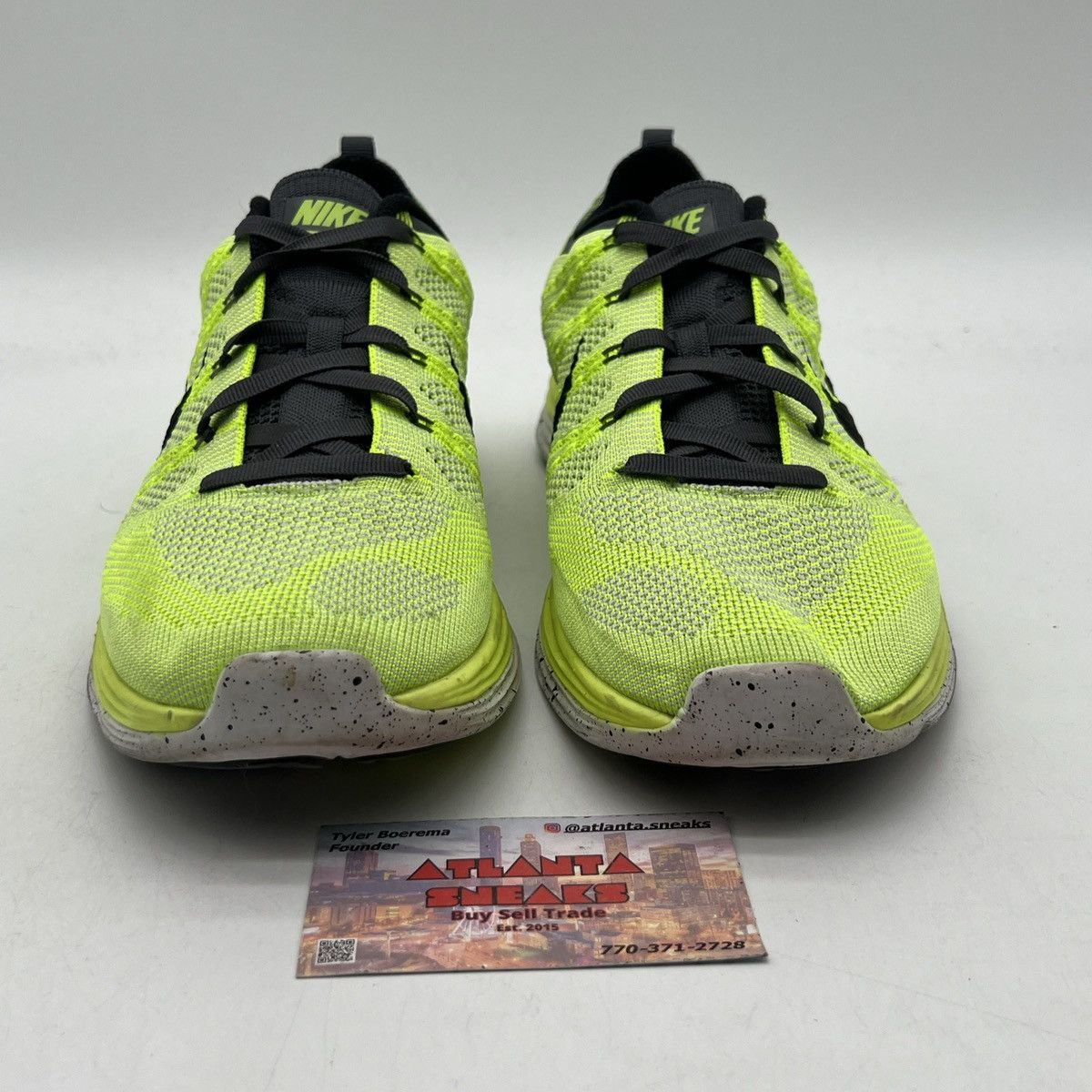 Nike Nike Flyknit One+ Yellow W Size US 11 / EU 44 - 2 Thumbnail