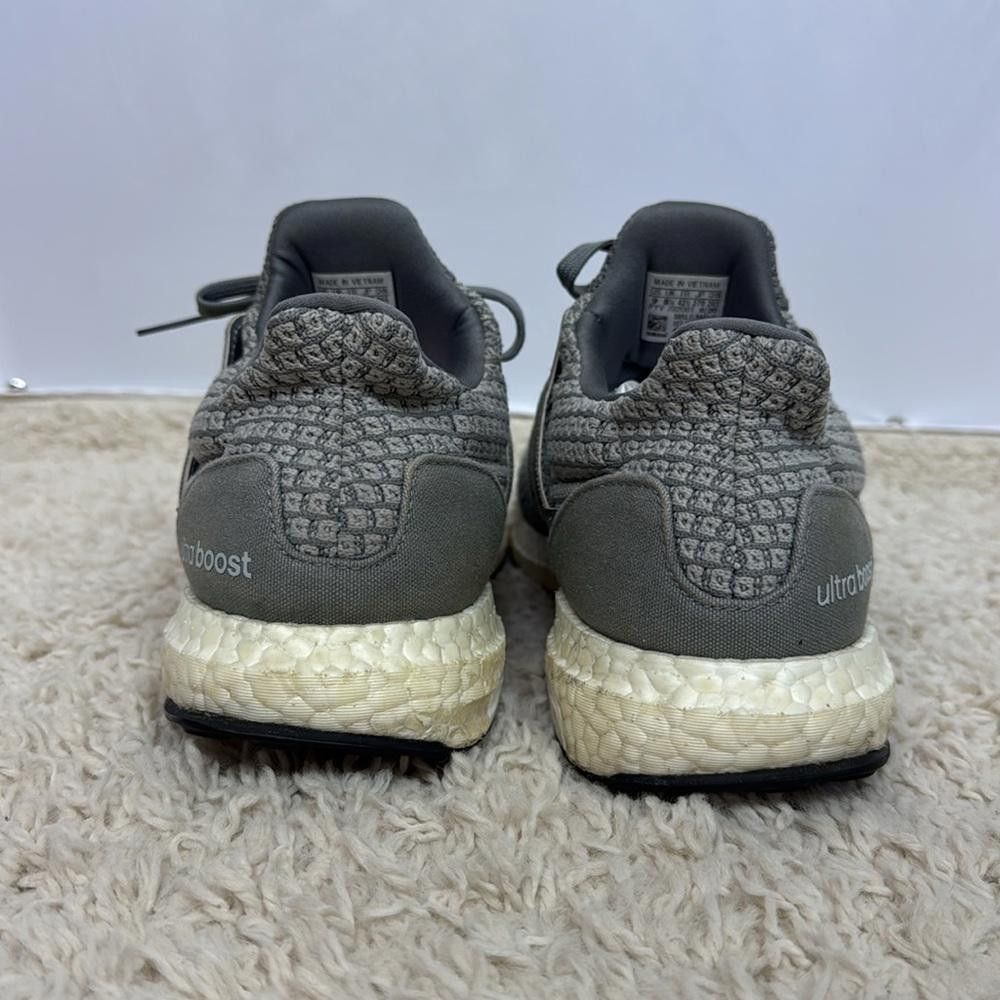 Adidas Adidas Ultra Boost 5.0 DNA Gray White Sneakers Size 9 Men’s Size US 9 / EU 42 - 6 Thumbnail