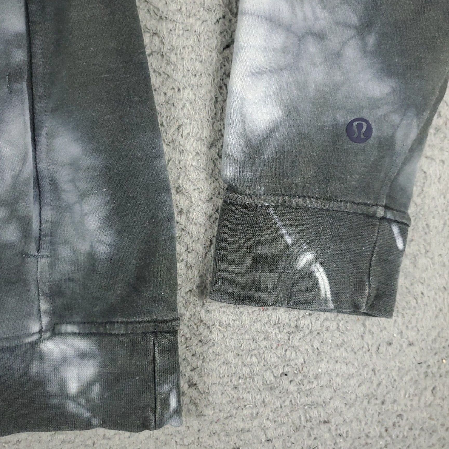 Lululemon Lululemon Sweater Mens Medium Gray Tie Dye City Sweat Pullover Hoodie Sweatshirt Size US M / EU 48-50 / 2 - 5 Thumbnail