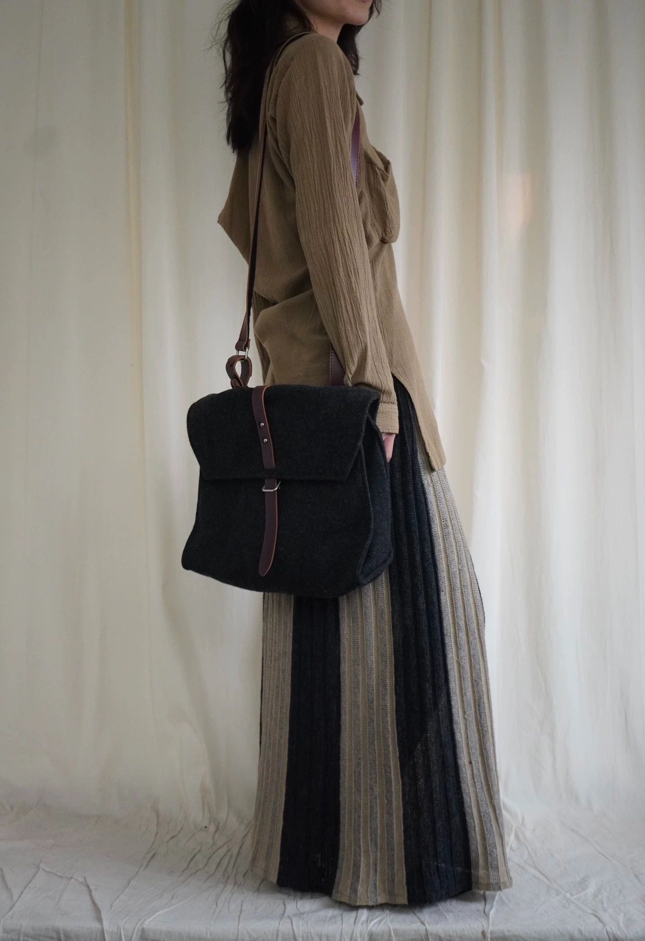 Yohji Yamamoto Yohji Yamamoto 1990s Wool Crossbody Red-Brown Leather Size ONE SIZE - 6 Thumbnail